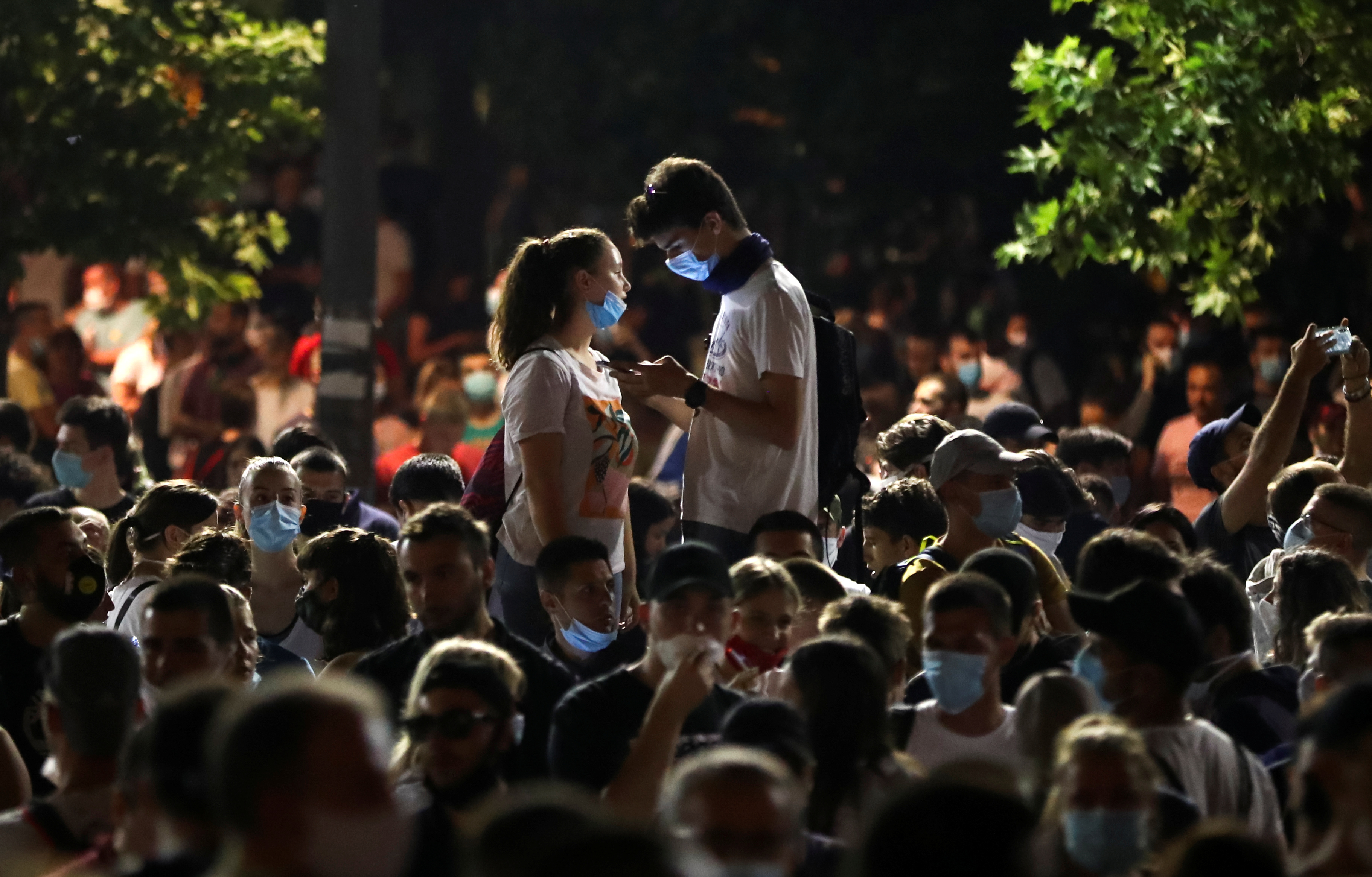 2020-07-09T195053Z_1687130549_RC2VPH90175M_RTRMADP_3_HEALTH-CORONAVIRUS-SERBIA-PROTESTS