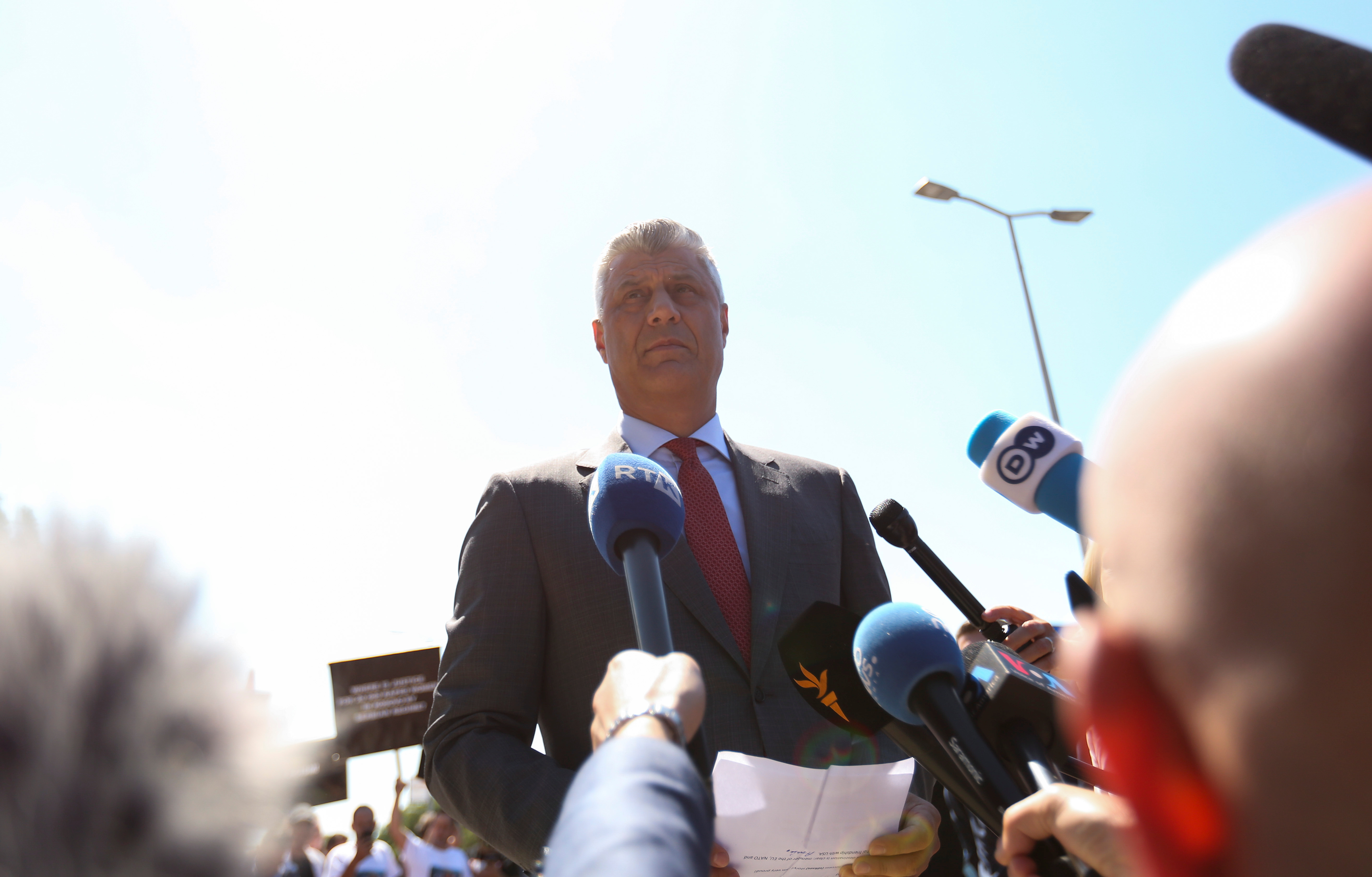 2020-07-13t000000z-631249857-rc2bsh9p07h7-rtrmadp-3-warcrimes-kosovo-thaci-299711.jpeg