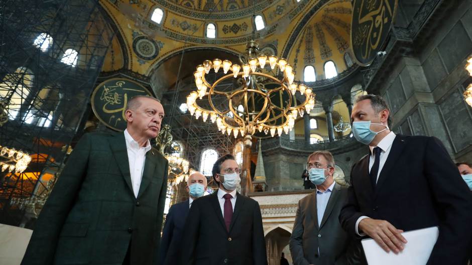 2020-07-19T131235Z_130296741_RC2DWH992QOZ_RTRMADP_3_TURKEY-HAGIASOPHIA