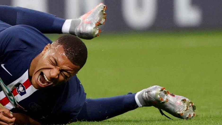 2020-07-24T220302Z_1022400584_RC2VZH9X5U1F_RTRMADP_3_SOCCER-FRANCE-PSG-STE-REPORT