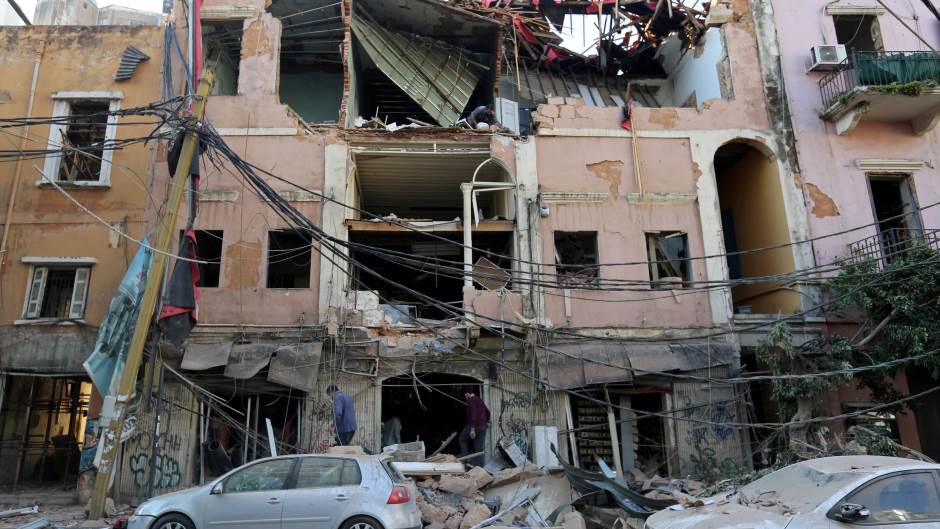 2020-08-05T182706Z_16710393_RC2U7I9SDUDD_RTRMADP_3_LEBANON-SECURITY-BLAST-MOOD