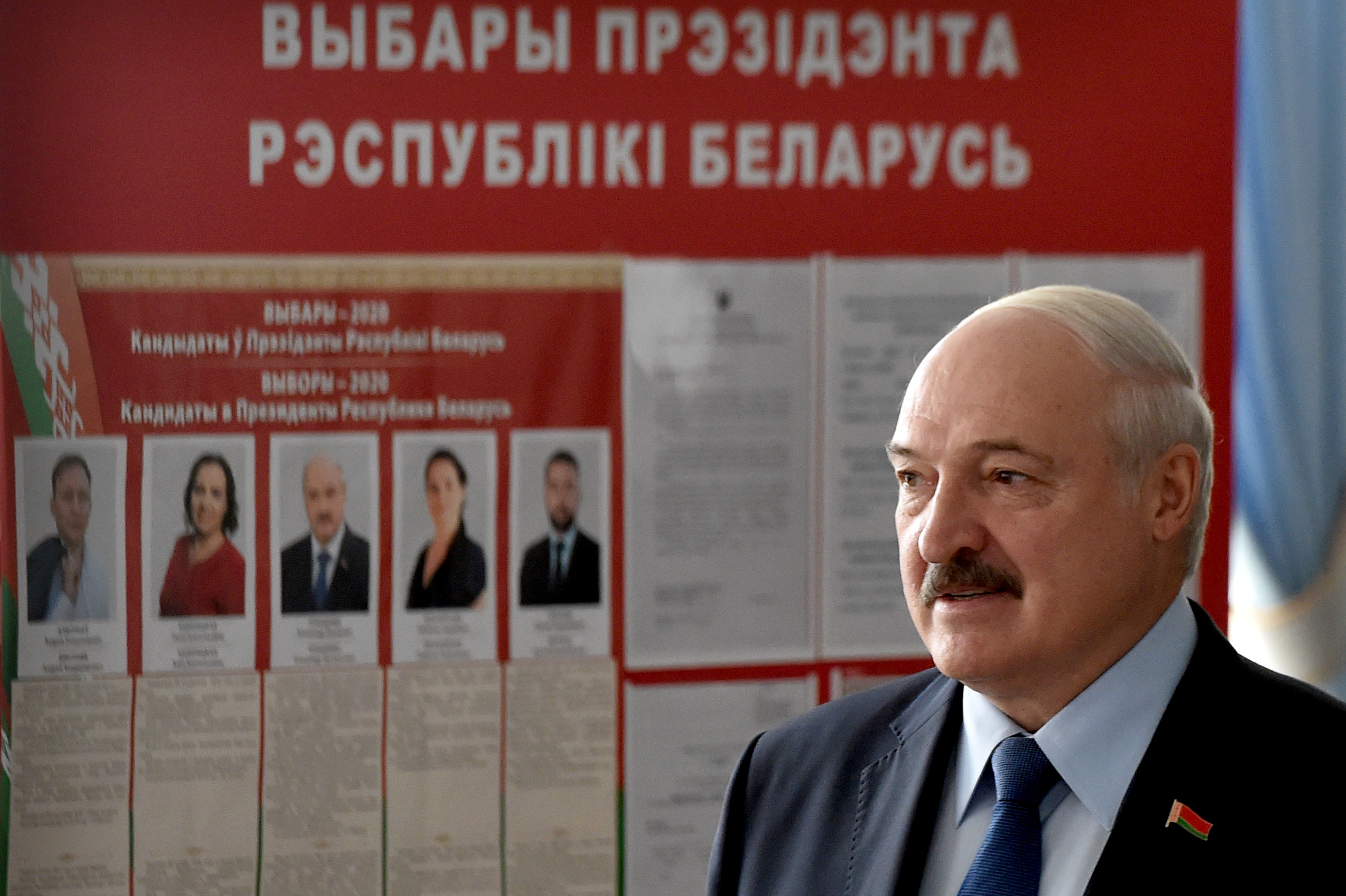 2020-08-09T082417Z_1997679195_RC28AI9J1A4C_RTRMADP_3_BELARUS-ELECTION-LUKASHENKO