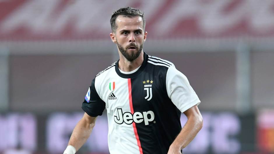 2020-08-23T185837Z_1153202356_RC2UJI9A7QX6_RTRMADP_3_SOCCER-SPAIN-FCB-PJANIC