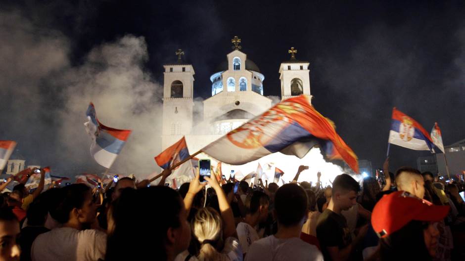 2020-08-31T195444Z_1278316293_RC27PI9L8220_RTRMADP_3_MONTENEGRO-ELECTION