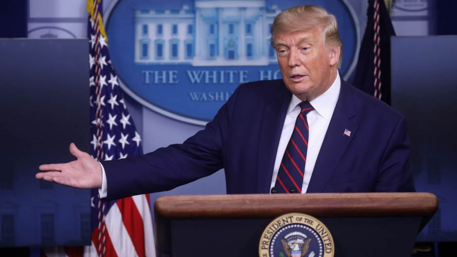 2020-09-04T220029Z_806876602_RC2YRI9OH9KW_RTRMADP_3_USA-TRUMP