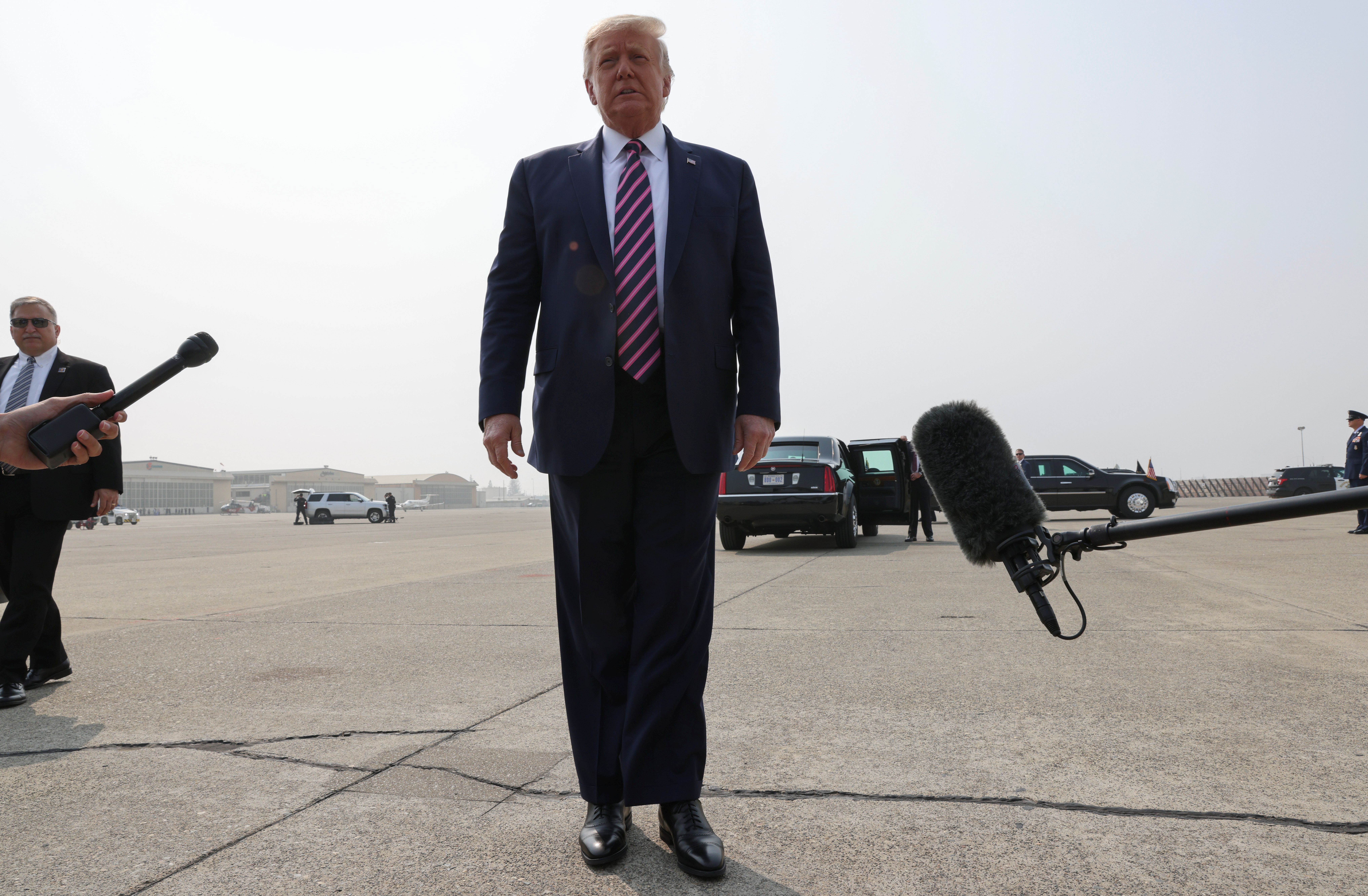 2020-09-14T201621Z_338157836_RC2KYI90DMEX_RTRMADP_3_USA-TRUMP