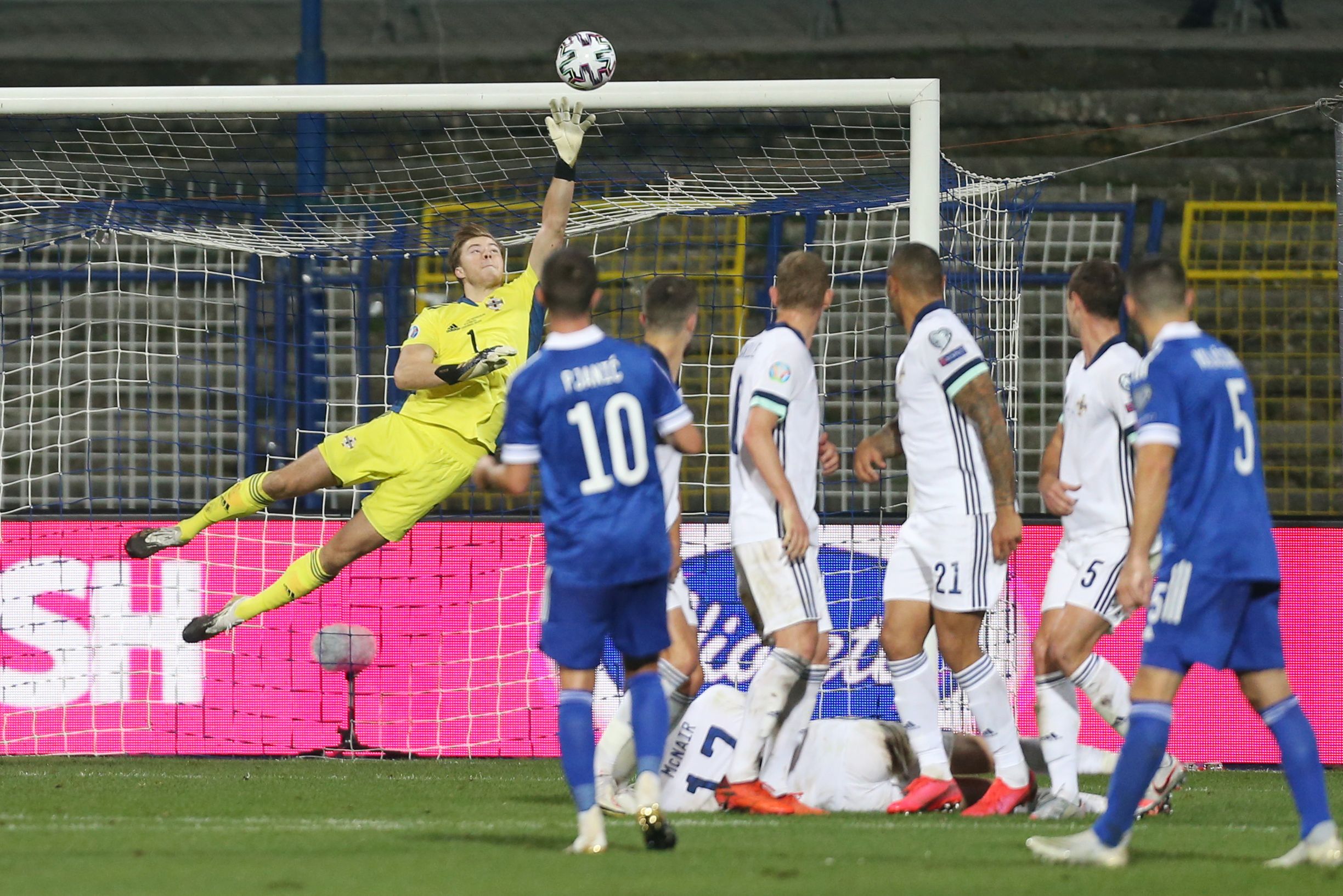 2020-10-08T201247Z_1911261201_UP1EGA81K5B9P_RTRMADP_3_SOCCER-EURO-BIH-NIR-REPORT