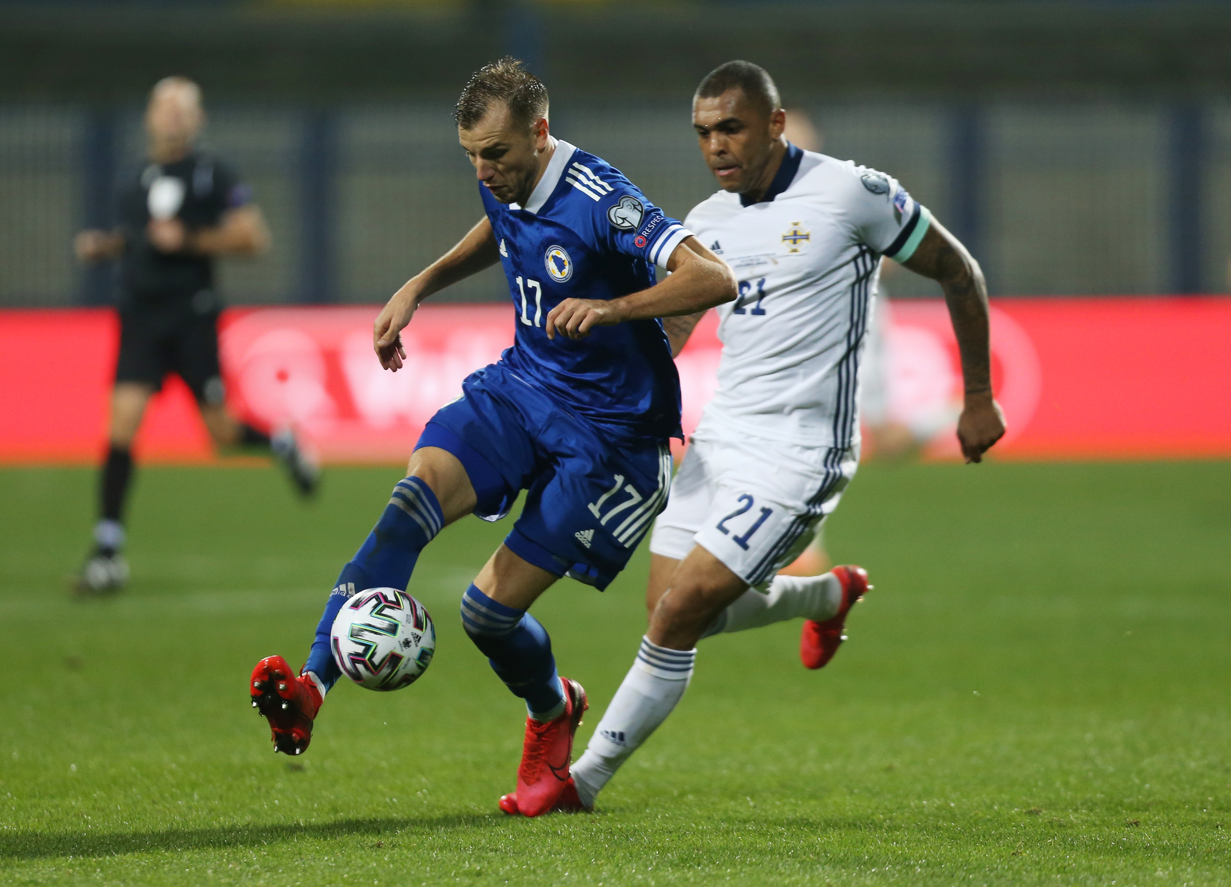 2020-10-08T203509Z_344972792_UP1EGA81L6LBM_RTRMADP_3_SOCCER-EURO-BIH-NIR-REPORT