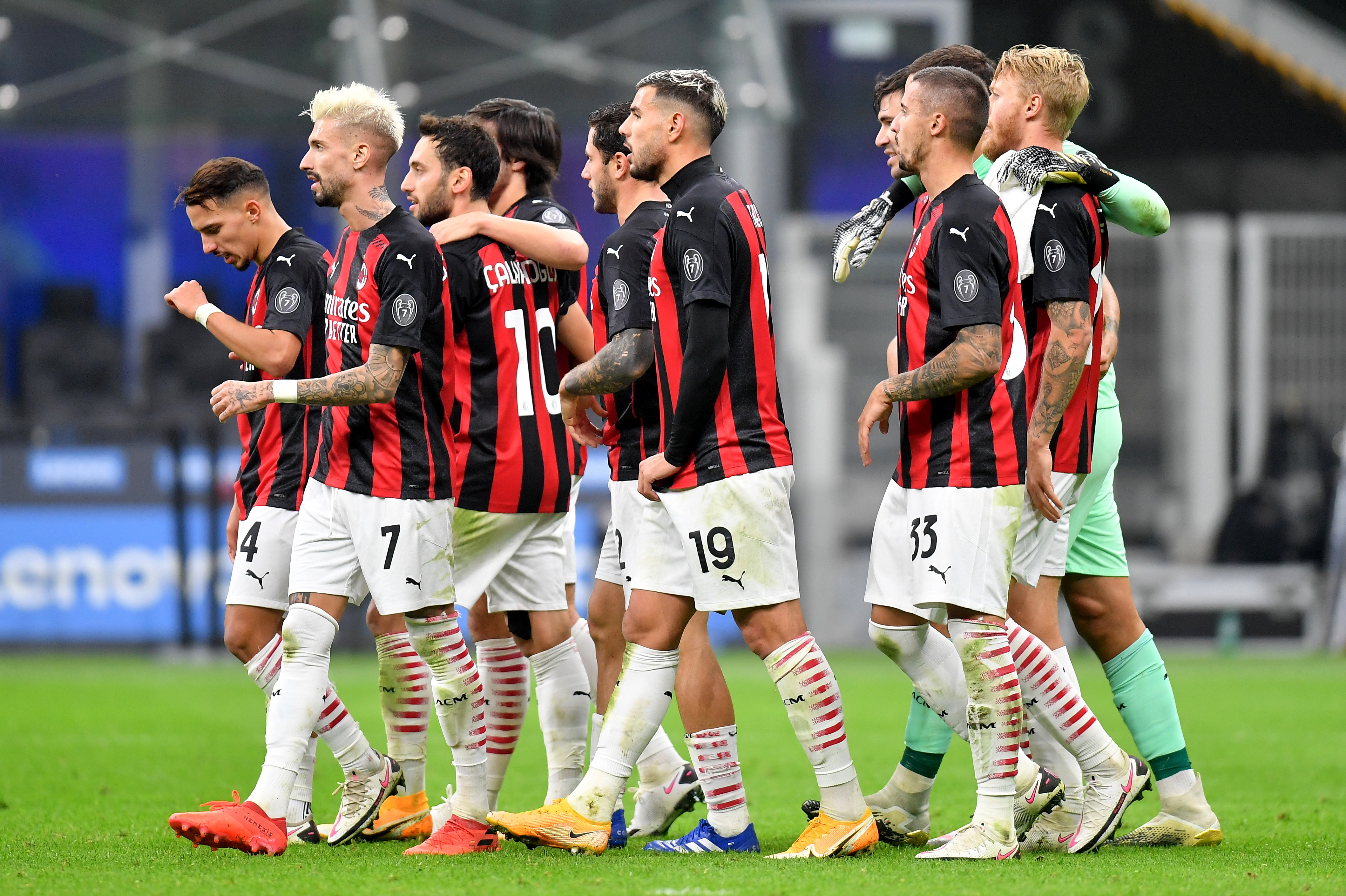 2020-10-17T182106Z_1537776151_UP1EGAH1EZ6TI_RTRMADP_3_SOCCER-ITALY-INT-MIL-REPORT