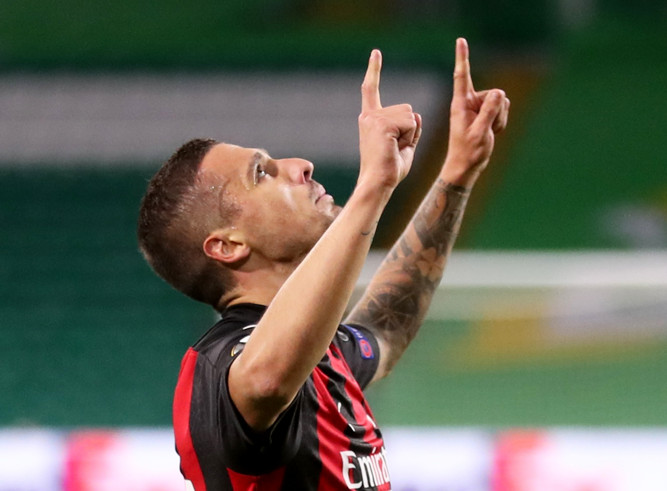 2020-10-22T191856Z_1088636079_UP1EGAM1HNK0J_RTRMADP_3_SOCCER-EUROPA-CEL-MIL-REPORT