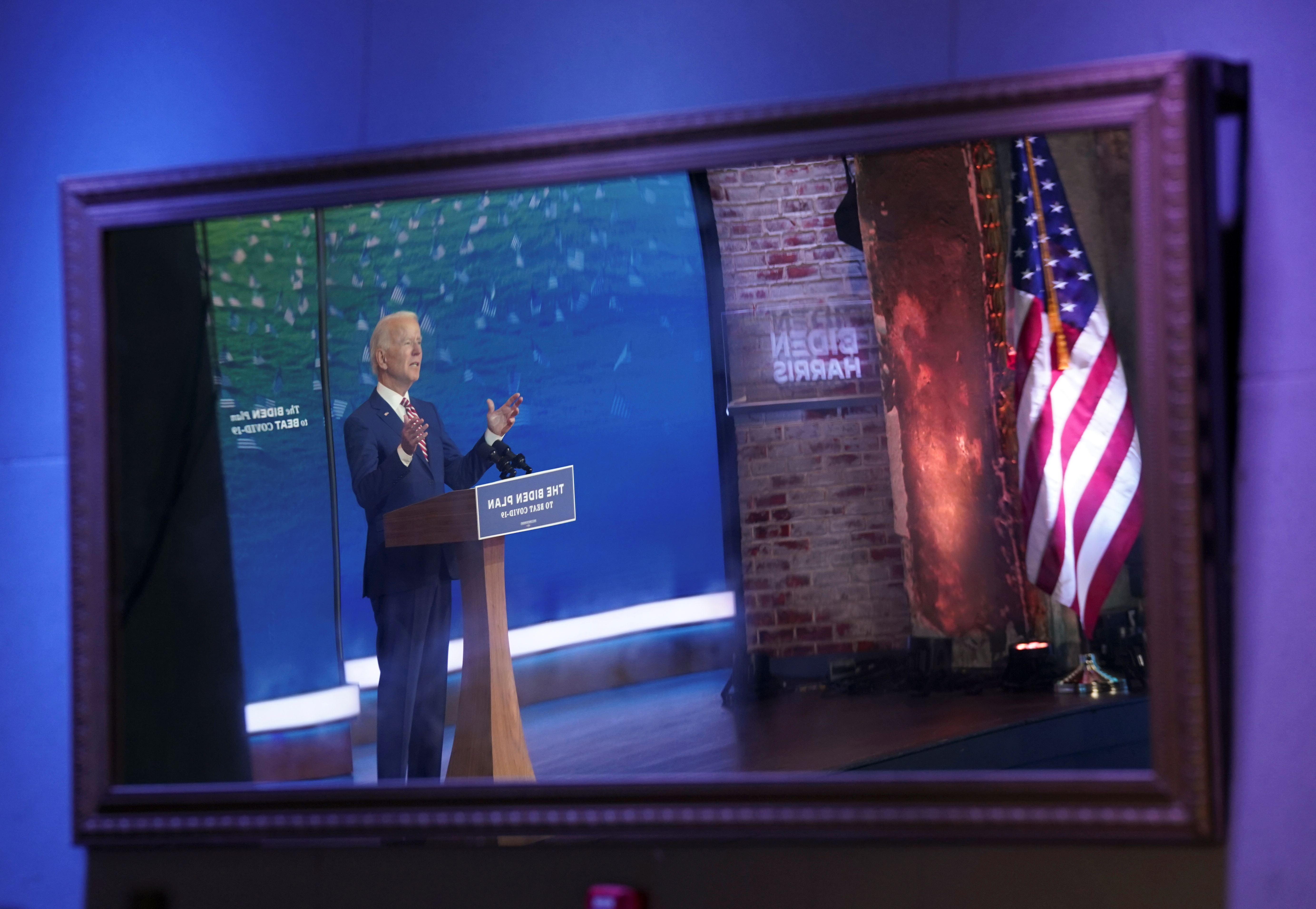 2020-10-23T194939Z_223762709_RC2JOJ9URJT3_RTRMADP_3_USA-ELECTION-BIDEN