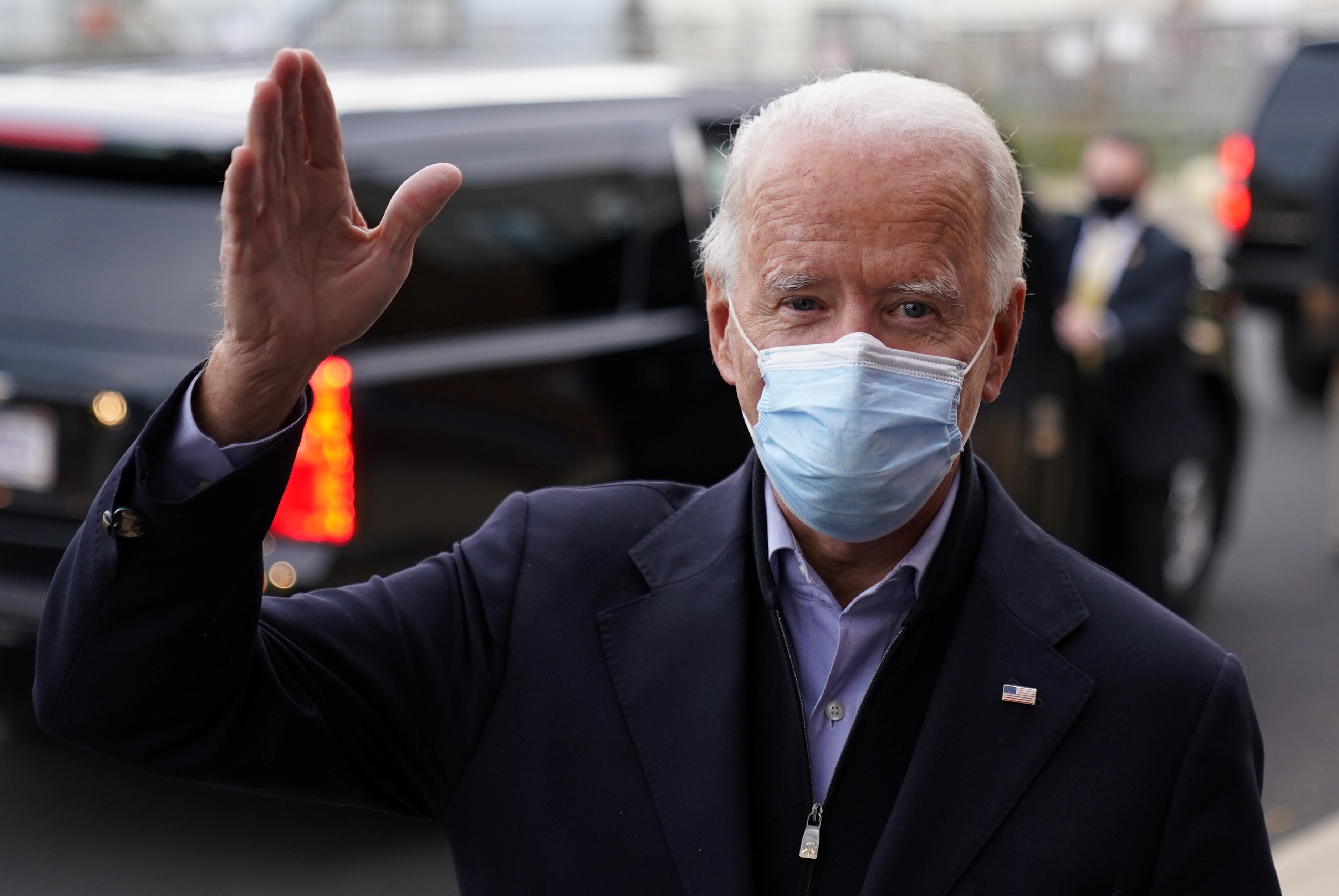 2020-11-03T213241Z_220185204_RC2XVJ9PYAMA_RTRMADP_3_USA-ELECTION-BIDEN
