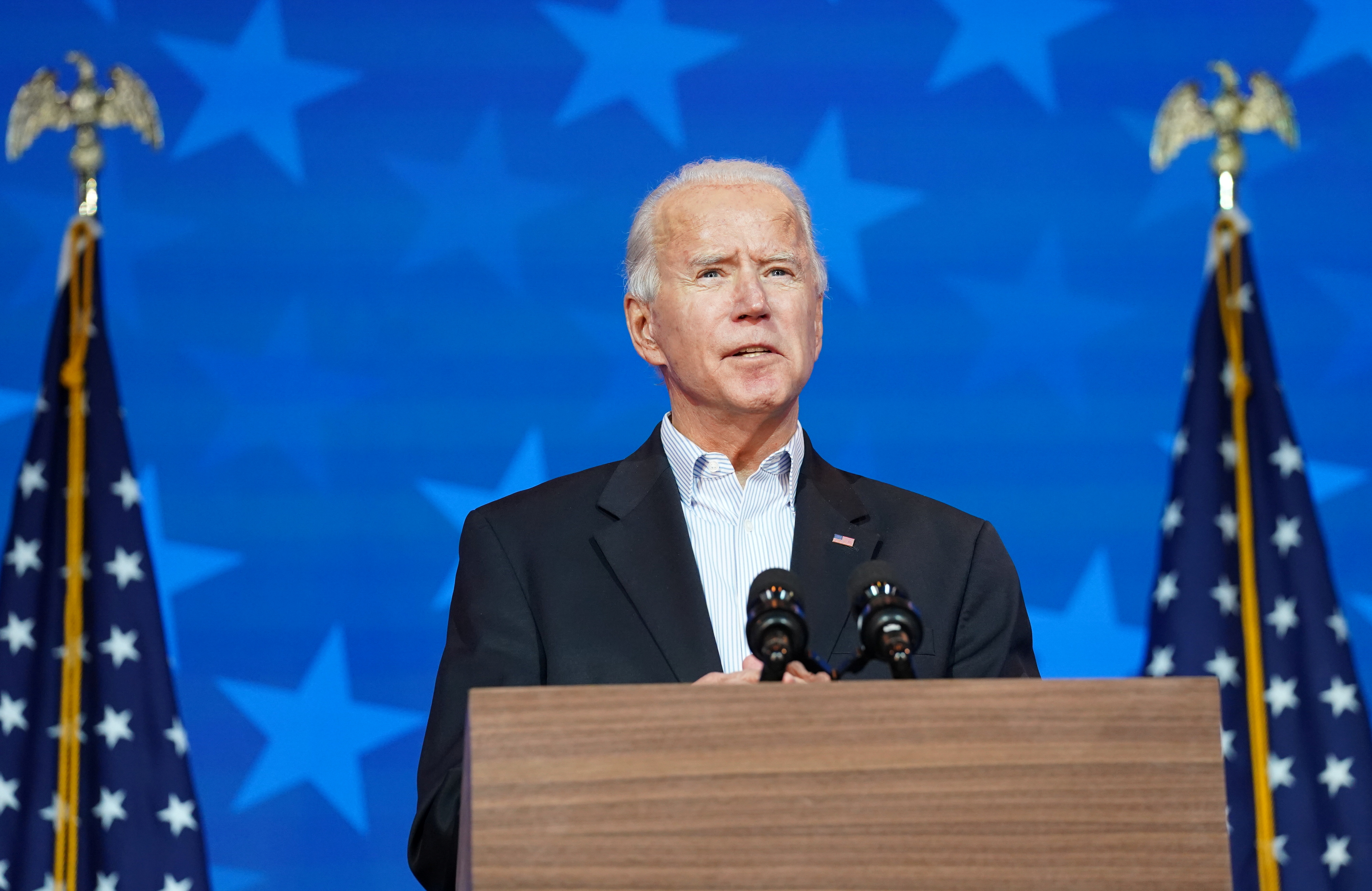 2020-11-05T213045Z_1226659959_RC29XJ9S50WP_RTRMADP_3_USA-ELECTION-BIDEN