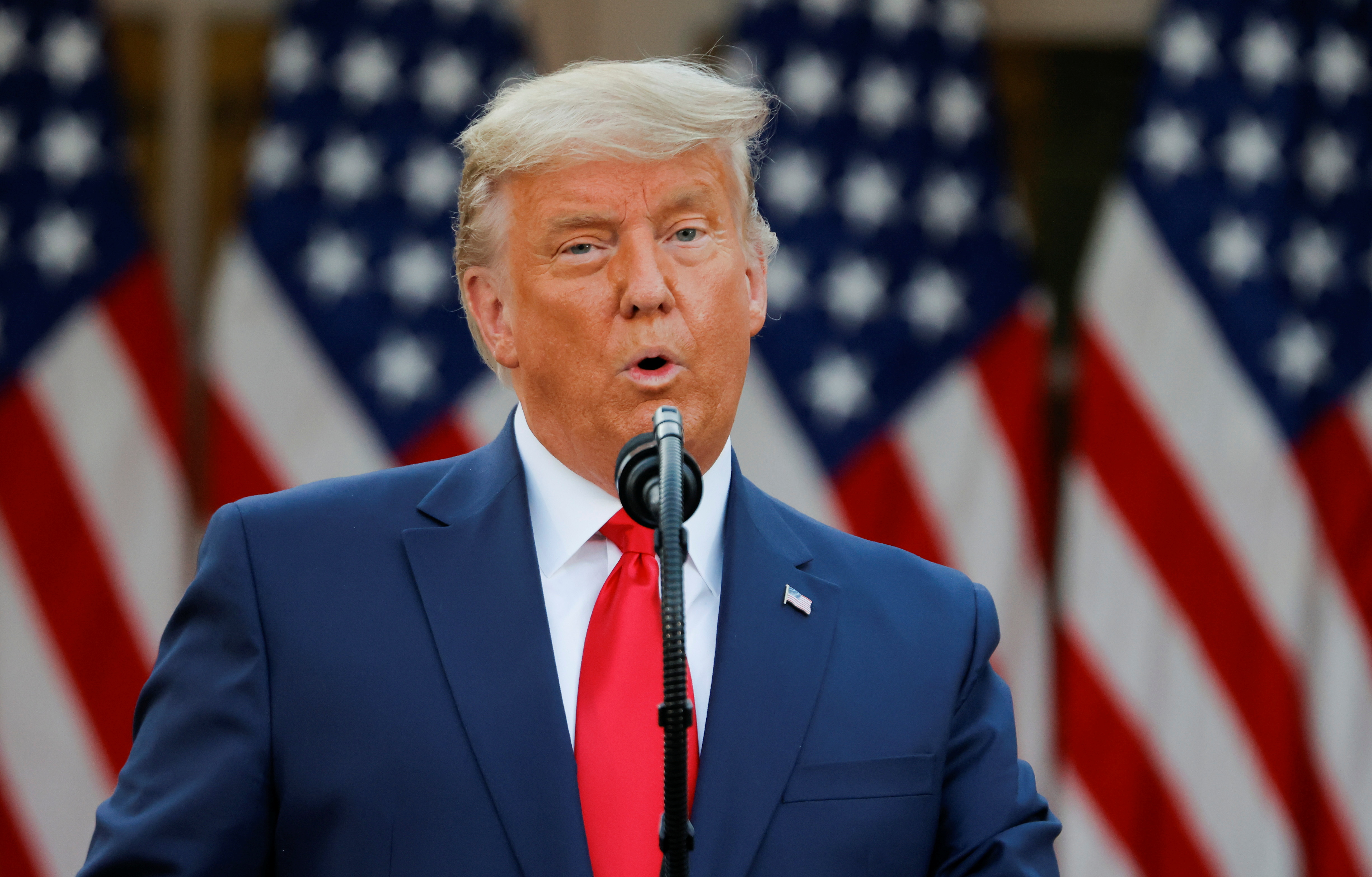 2020-11-13T213358Z_1342089017_RC2L2K9CTH55_RTRMADP_3_HEALTH-CORONAVIRUS-TRUMP