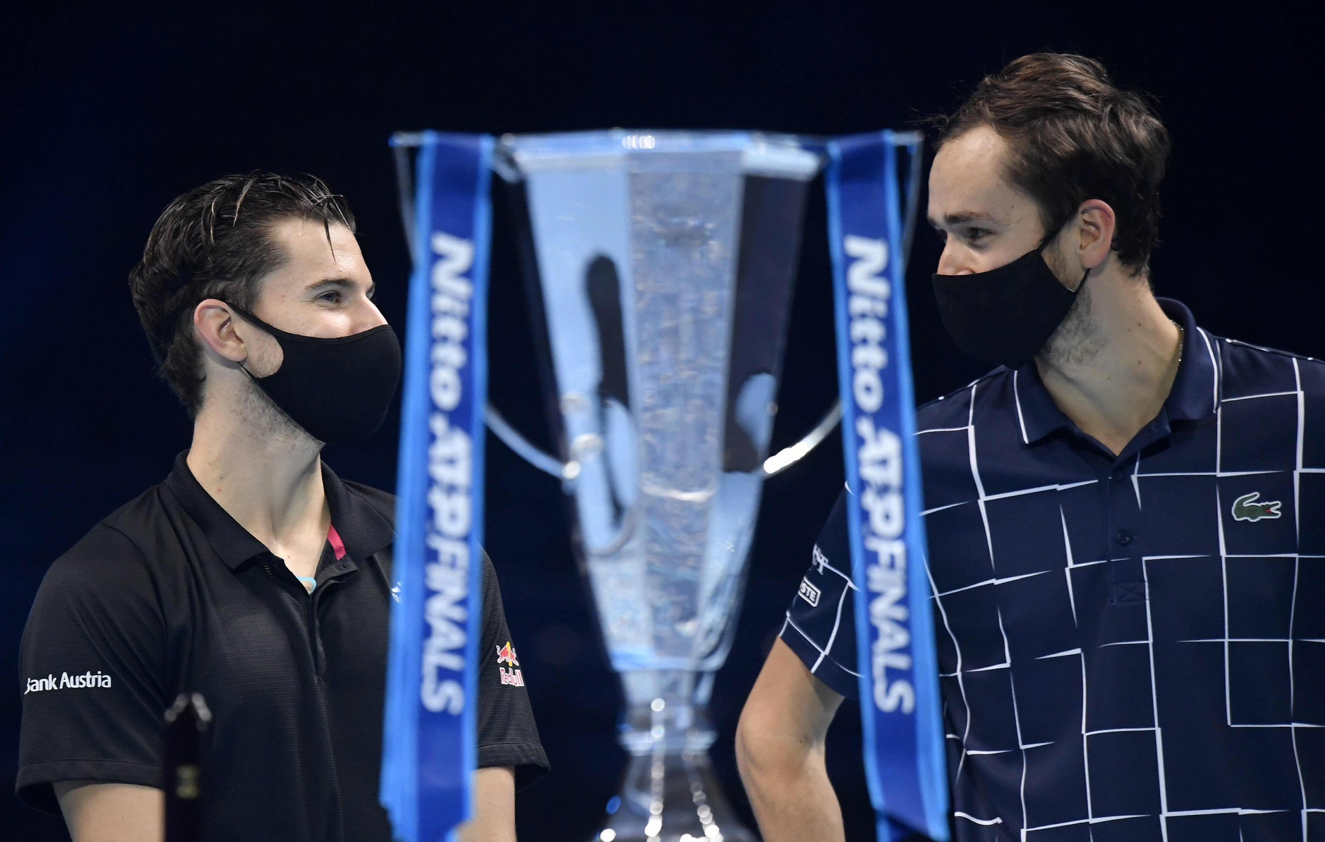 2020-11-22T212709Z_1224775540_UP1EGBM1NL9XO_RTRMADP_3_TENNIS-ATPFINALS