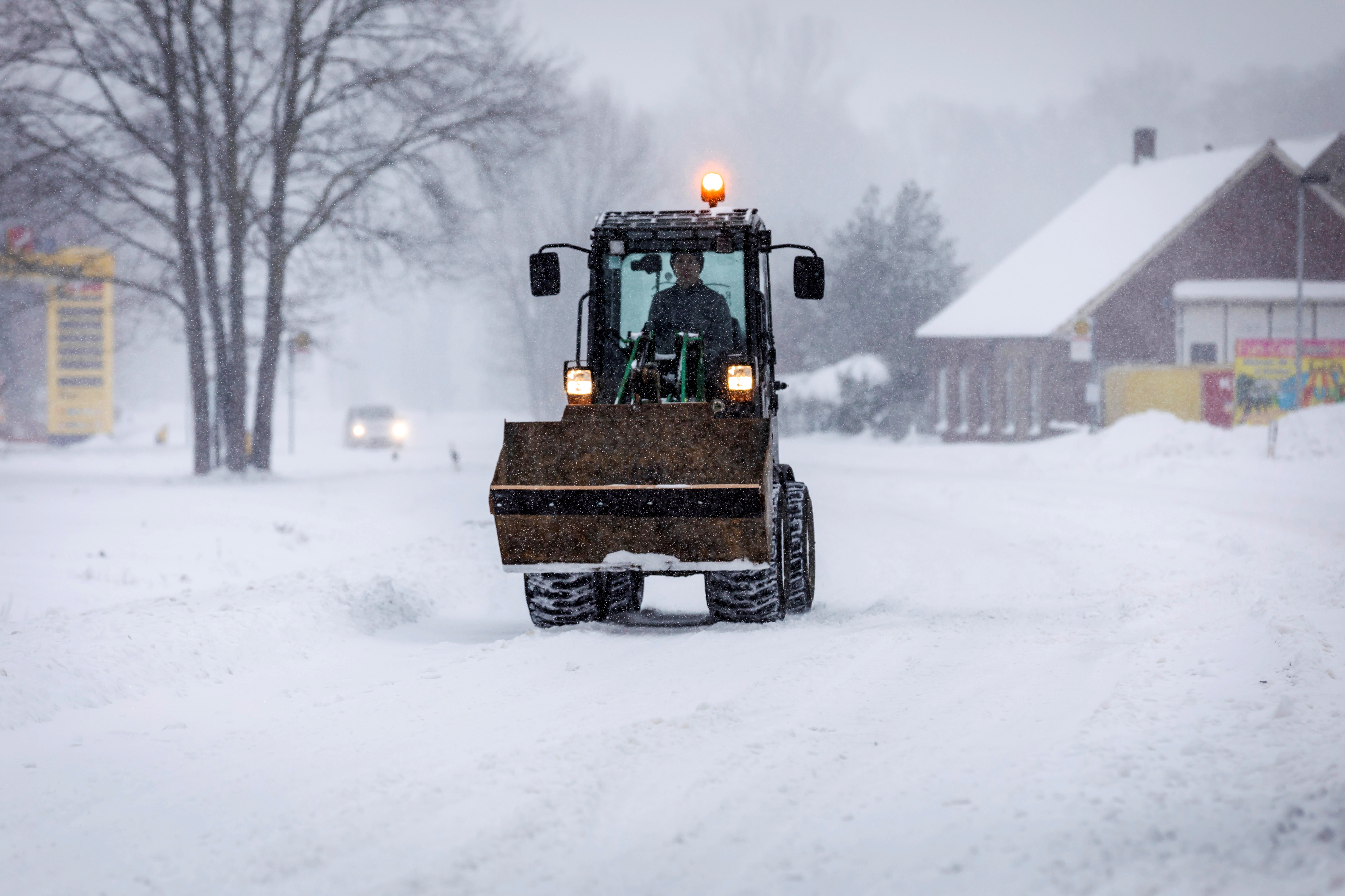 Snowed blanketed northern Germany and North Rhine Westphalia