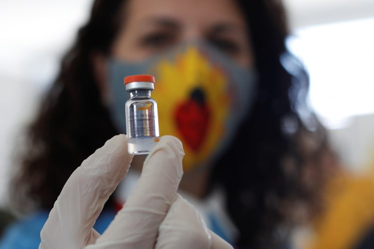 2021-03-28T103232Z_605045514_RC2AKM9SDG8F_RTRMADP_3_HEALTH-CORONAVIRUS-ALBANIA-SINOVAC-750x500