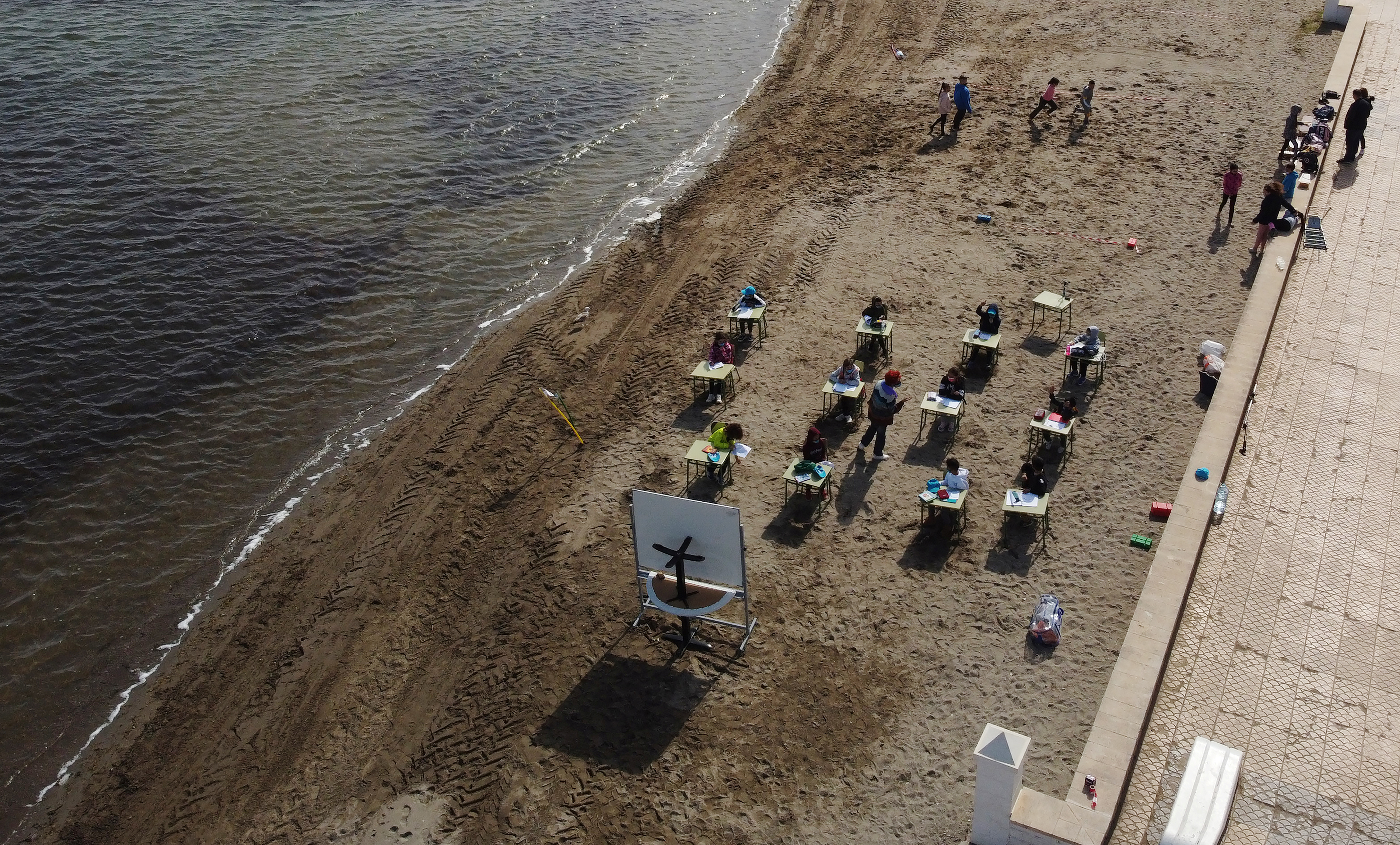 A beach in southern Spain becomes a large outdoor classroom