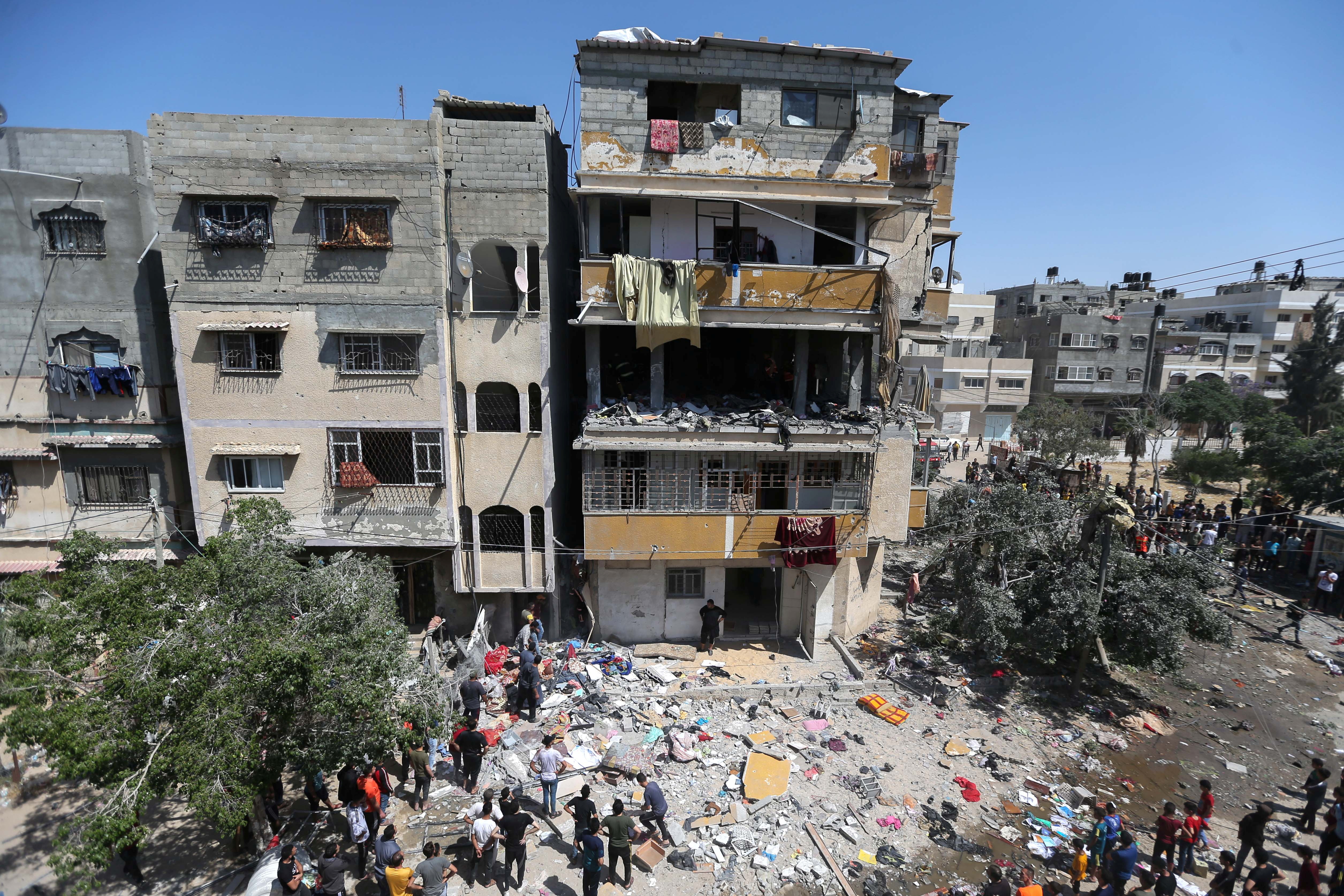 Israeli-Palestinian violence flares up
