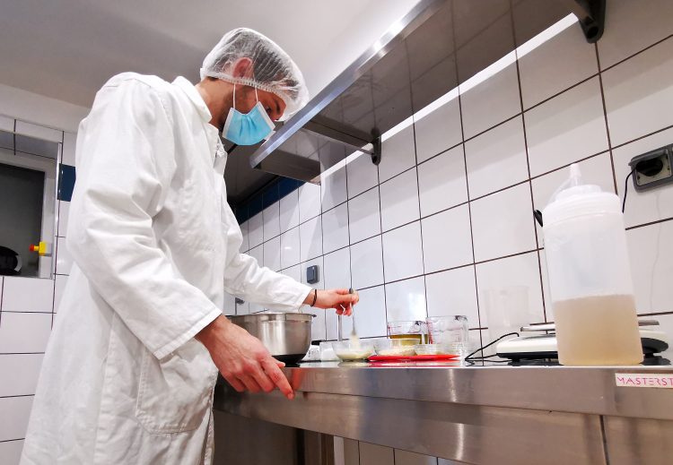 REUTERS/Ardee Napolitano