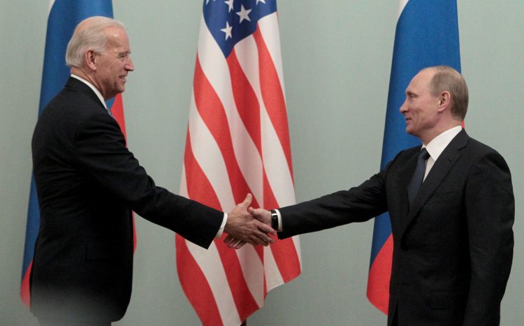 2021-06-16T111156Z_25987159_RC2N1O9UC4Q2_RTRMADP_3_USA-RUSSIA-SUMMIT-PUTIN-750x467