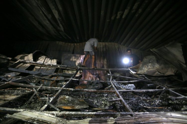 2021-07-13T011801Z_374481293_RC2DJO9H1H8I_RTRMADP_3_IRAQ-FIRE-HOSPITAL-750x500