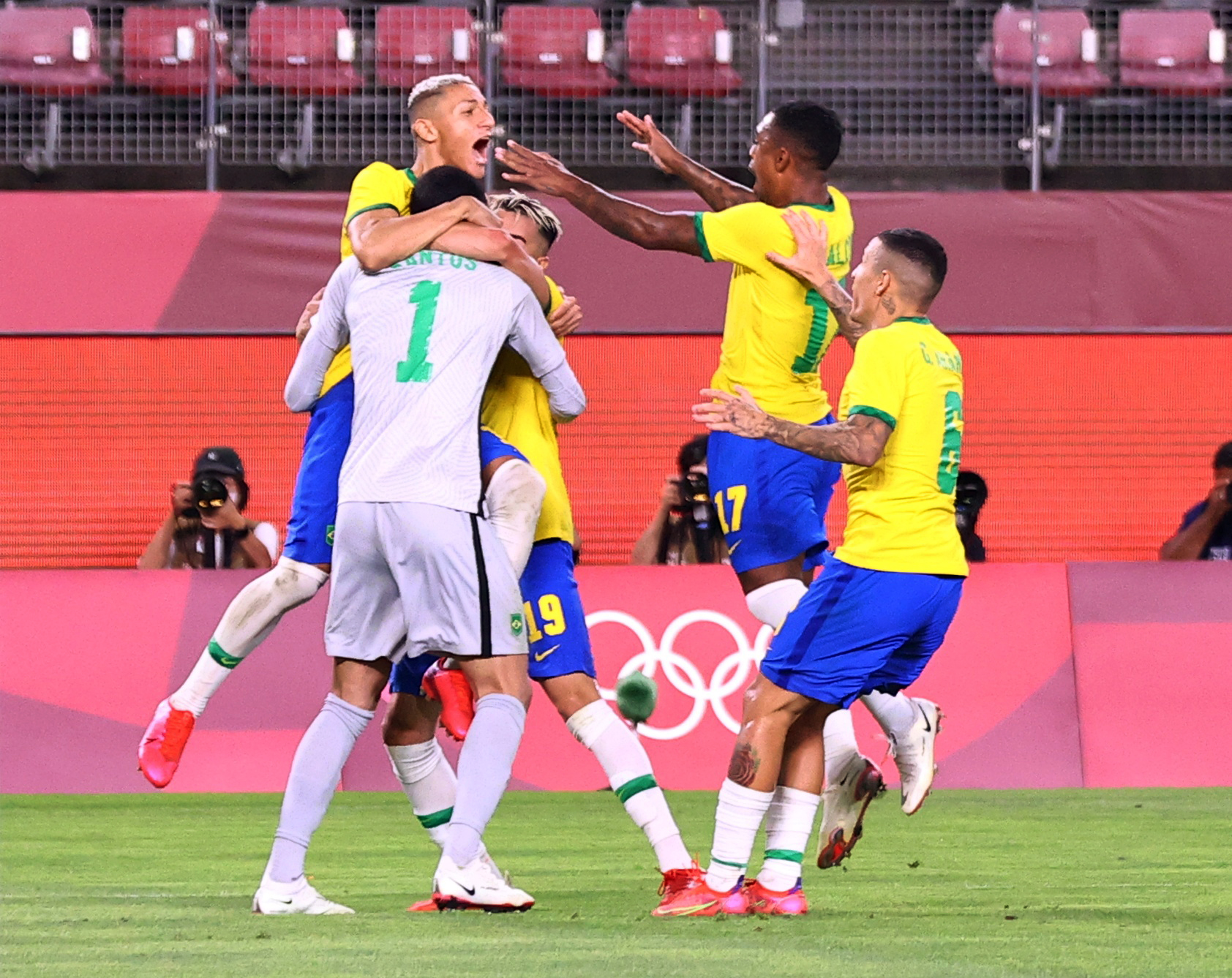 Soccer Football - Men - Semifinal - Mexico v Brazil