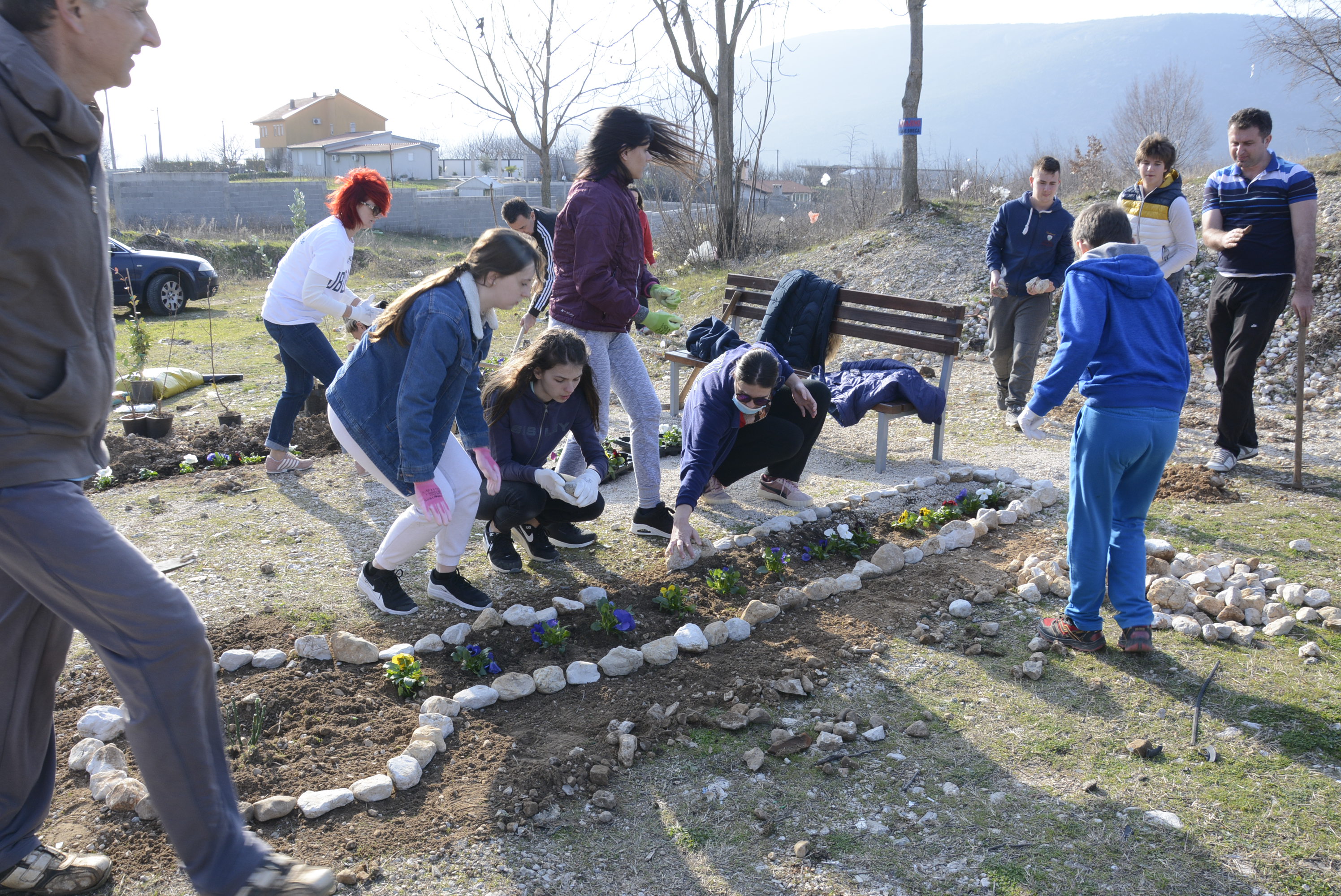 Nova akcija u BiH: Građani Mostara "brali smeće" oko Uborka