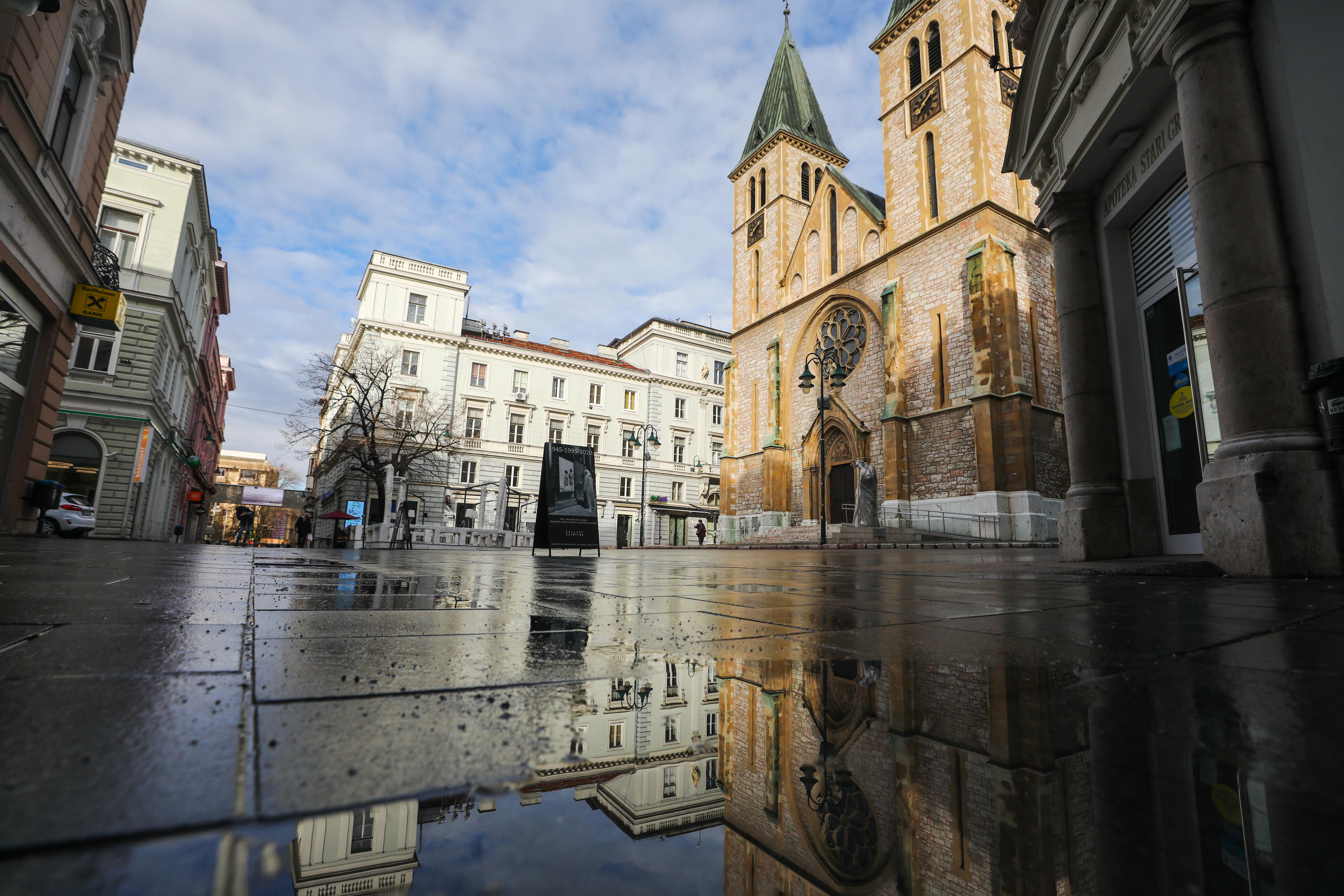 BiH: Zbog strogih mjera, Sarajlije vikend provode u Istočnom Sarajevu i na planinama