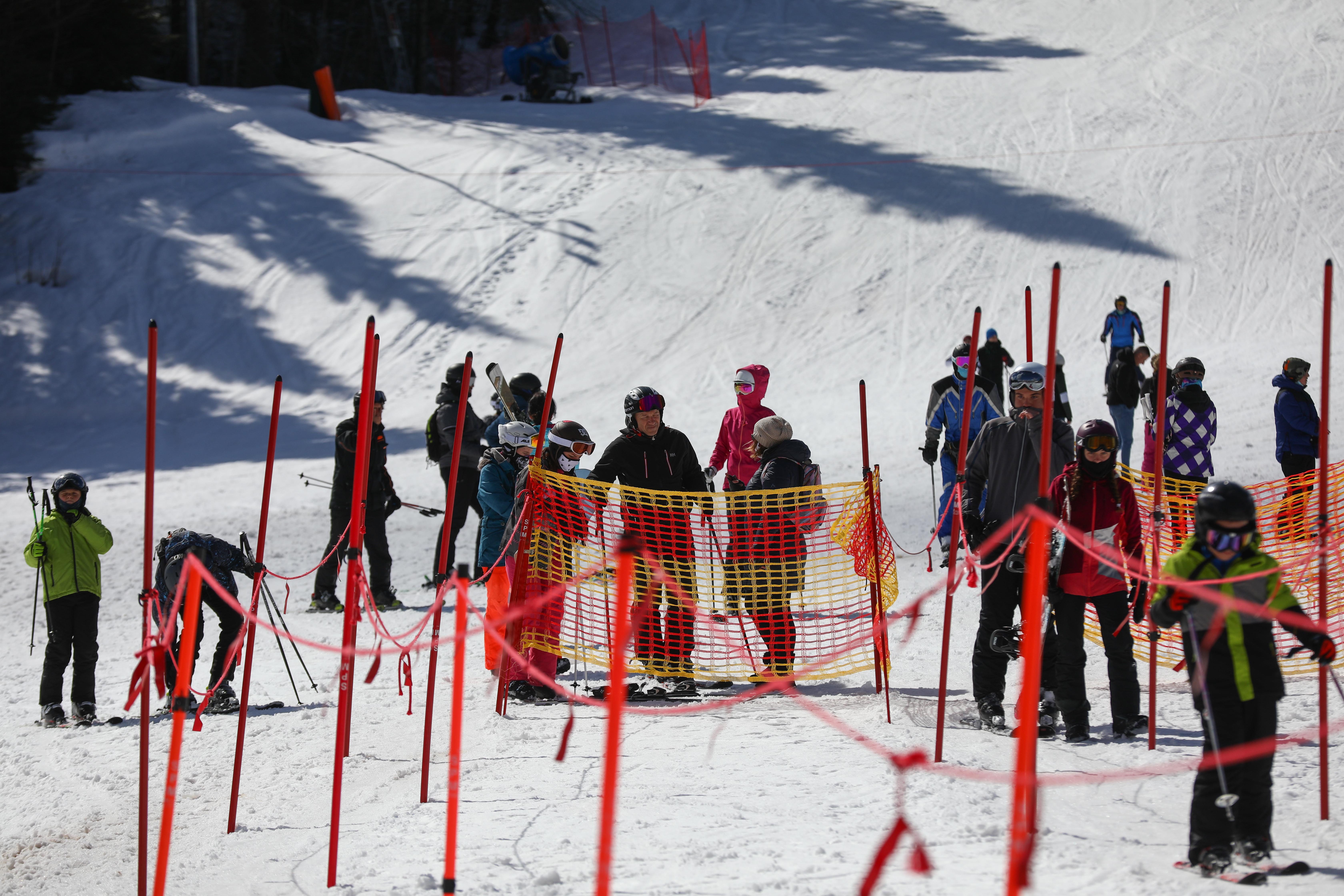 BiH: Na Bjelašnici skijanje i druženje na čistom zraku