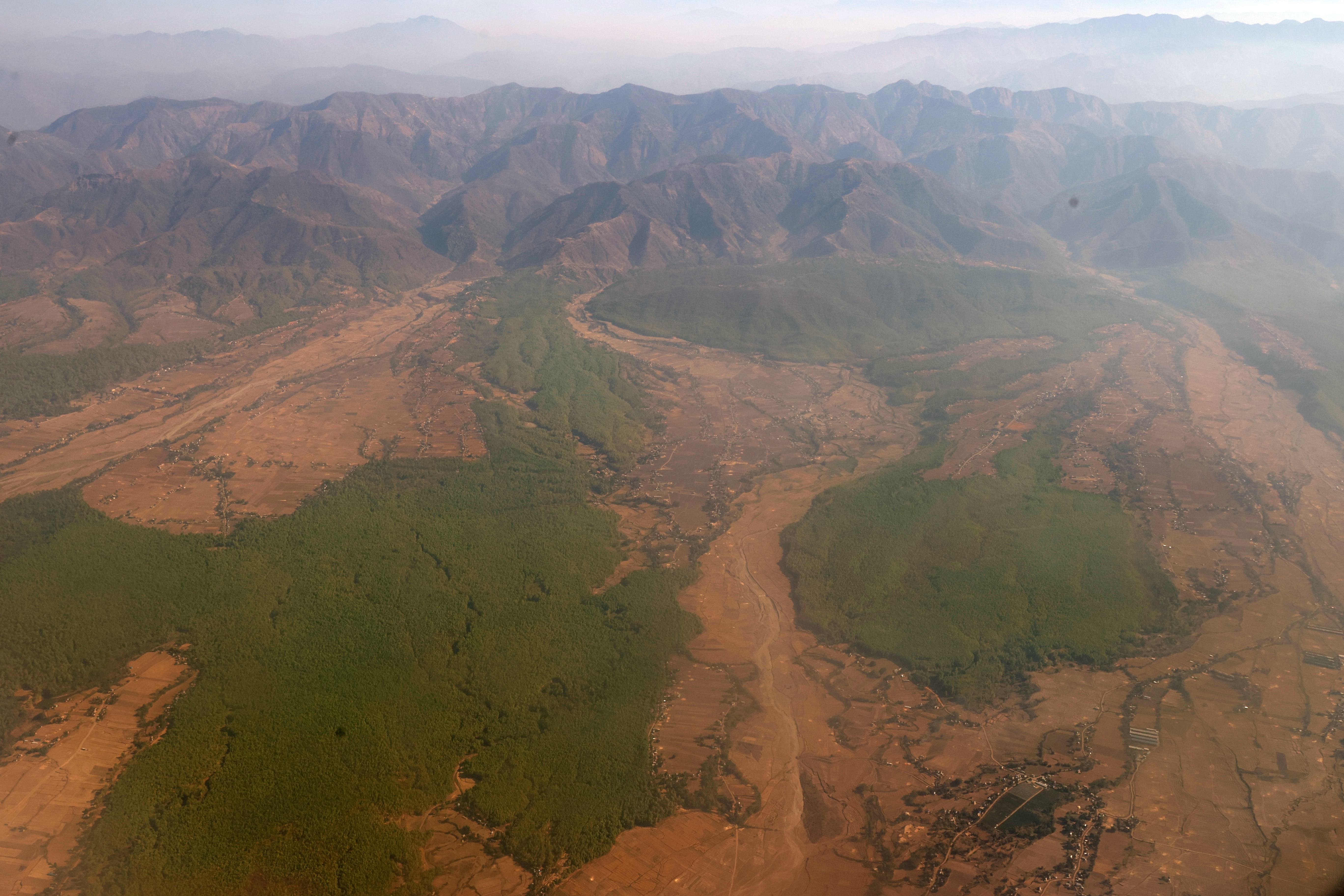 Najveći planinarski izazov: Snimci Himalaja iz zraka