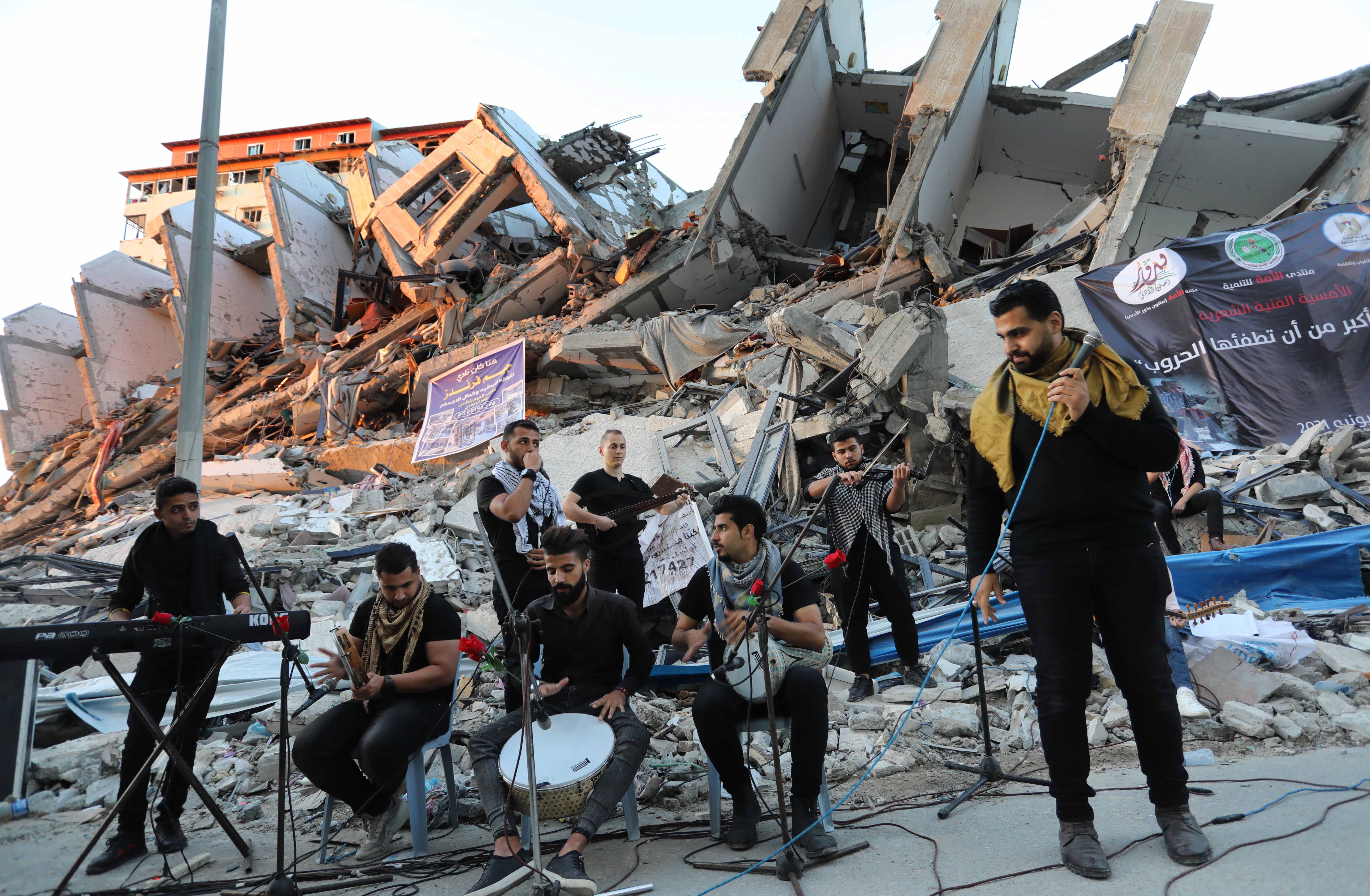 Palestinski muzičari održali koncert na ruševinama (Anadolija)