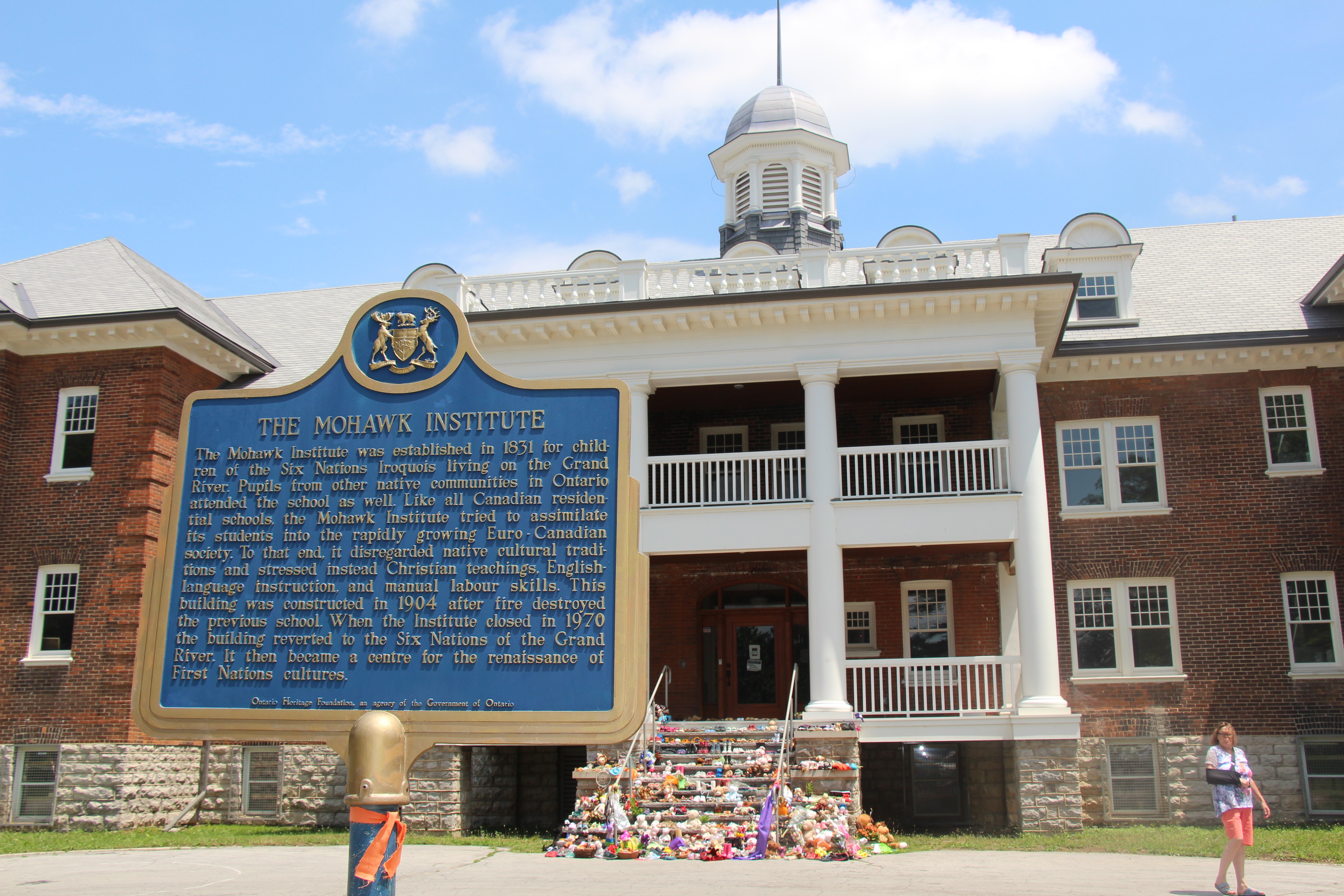 Geronimo Henry, koji je proveo 11 godina u crkvenom internatu u Kanadi, događaje nazvao genocidom