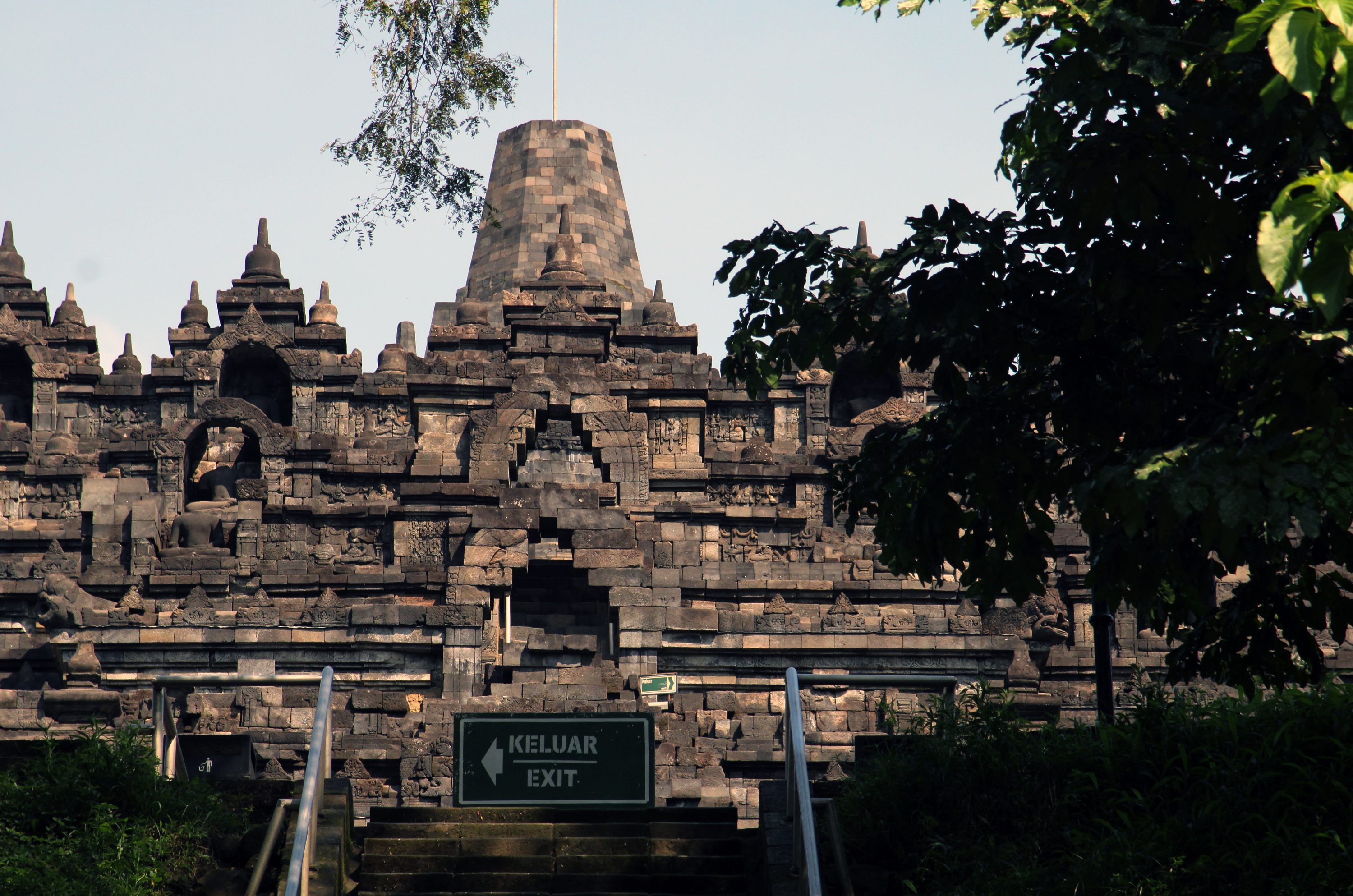 Najveći budistički hram u Indoneziji zatvoren zbog COVID-19