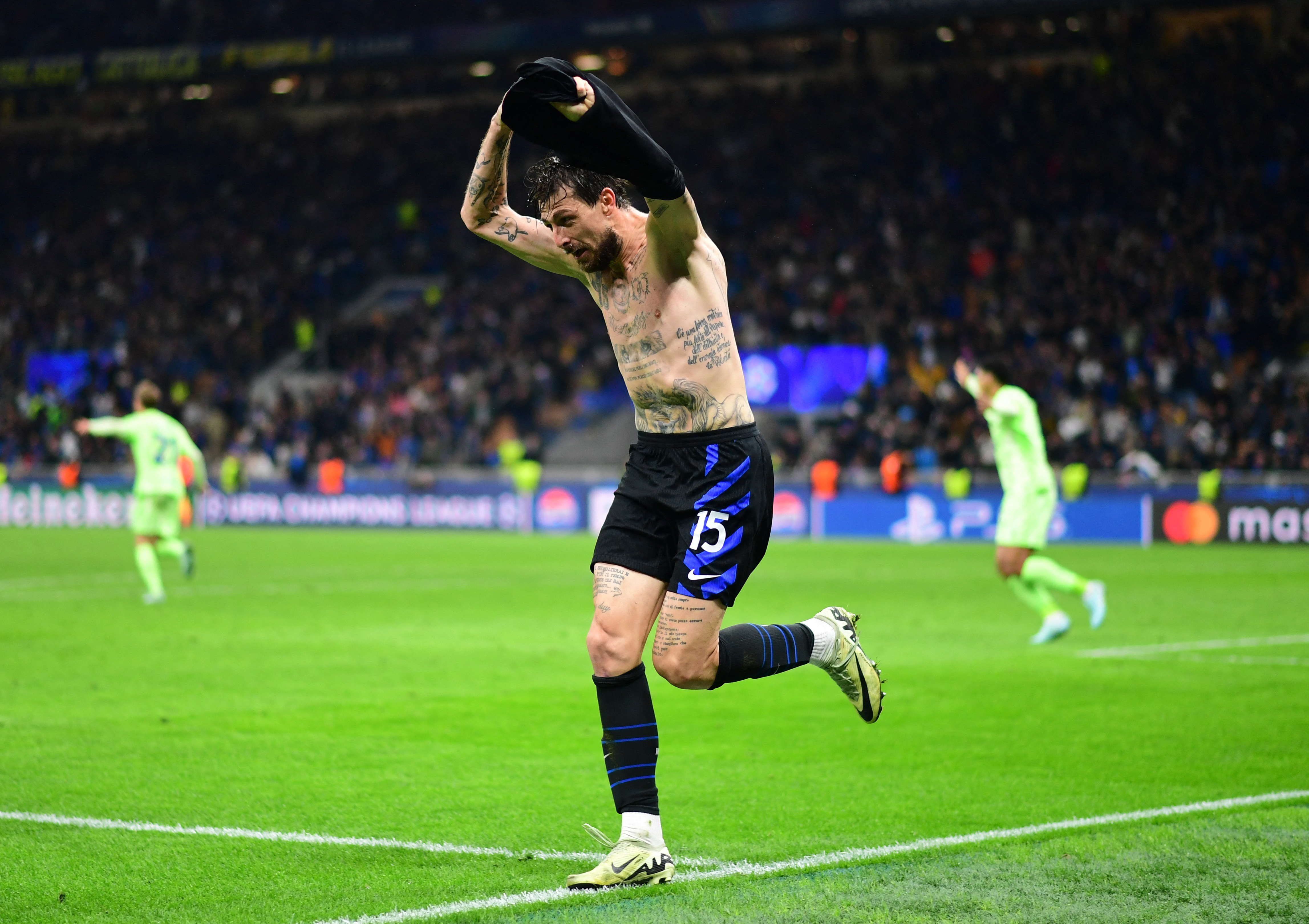 2025-05-06T205940Z_375197727_UP1EL561MBEKO_RTRMADP_3_SOCCER-CHAMPIONS-INT-BAR-REPORT