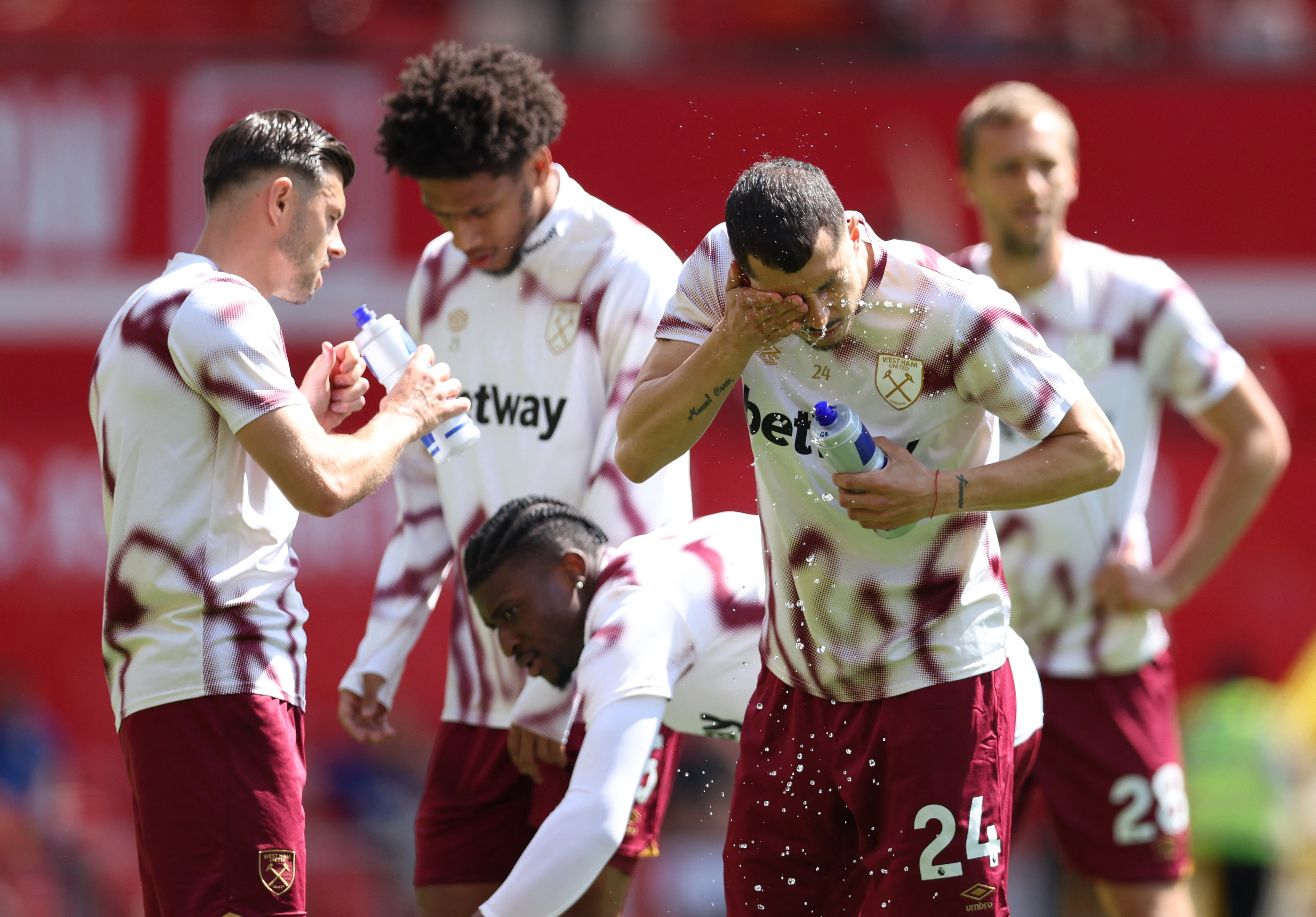 2025-05-11T125740Z_1840377936_UP1EL5B1003VH_RTRMADP_3_SOCCER-ENGLAND-MUN-WHU-REPORT