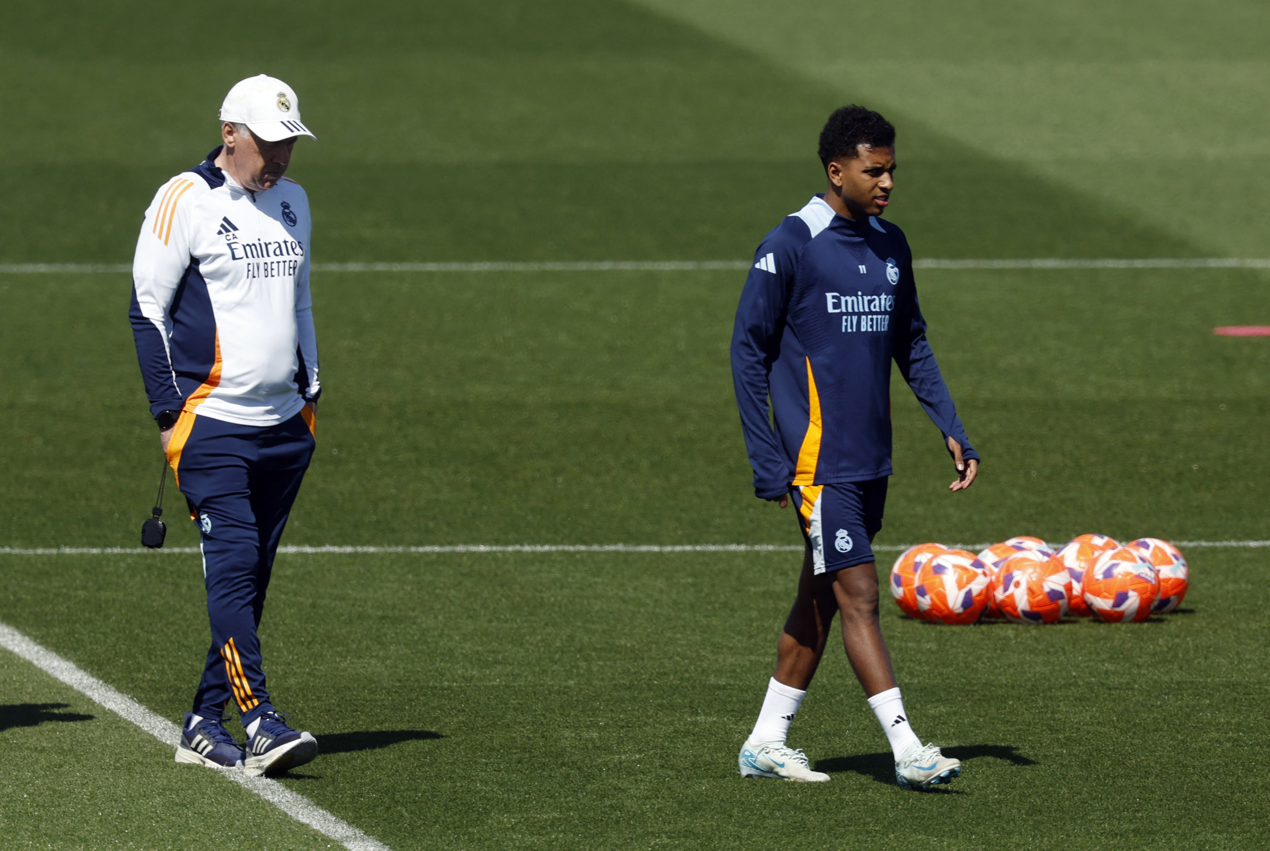 2025-05-13T094805Z_1110803727_UP1EL5D0R826O_RTRMADP_3_SOCCER-SPAIN-RMA-MLL-PREVIEW