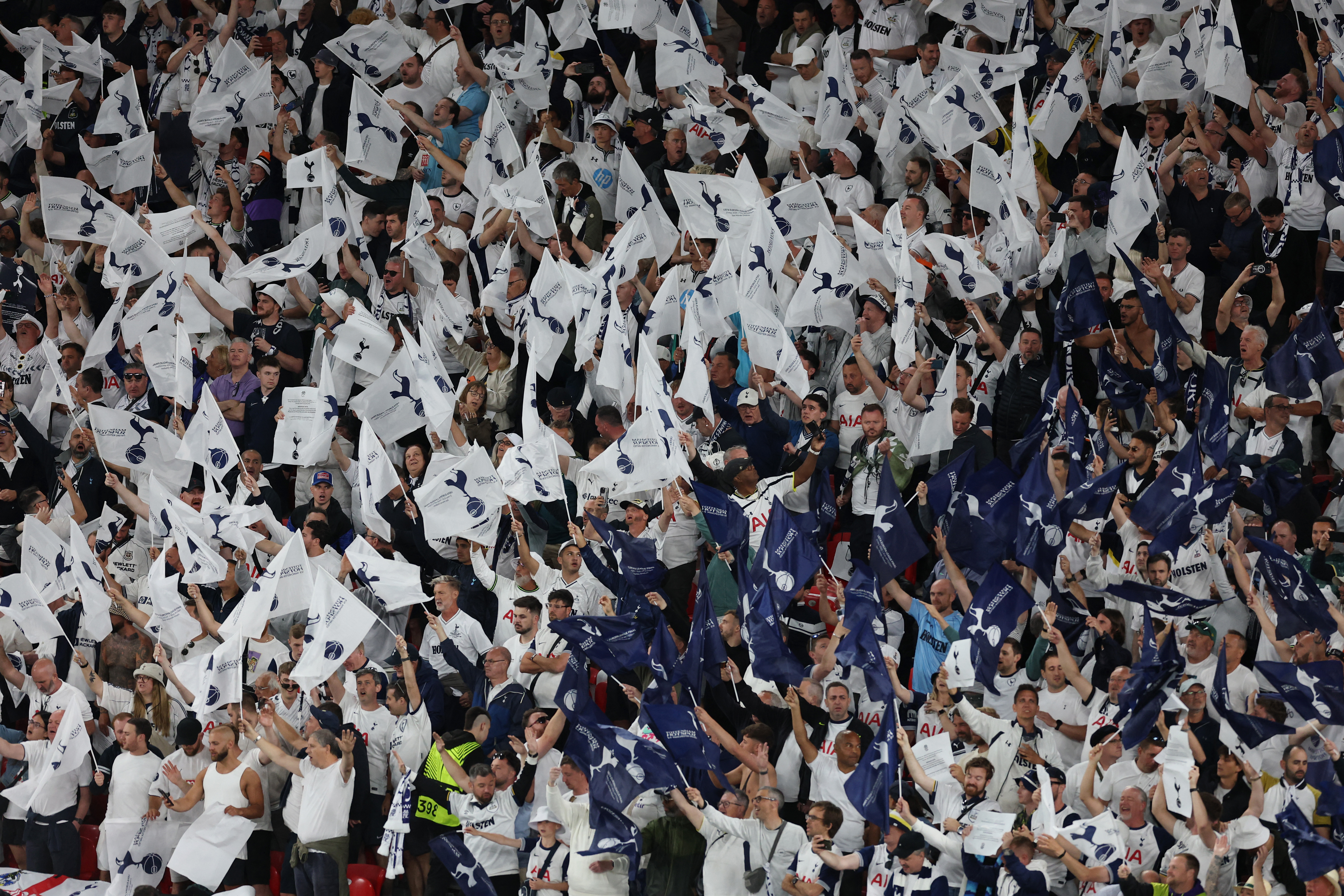 2025-05-21T184746Z_131023954_UP1EL5L1G7K8Q_RTRMADP_3_SOCCER-EUROPA-TOT-MUN-REPORT