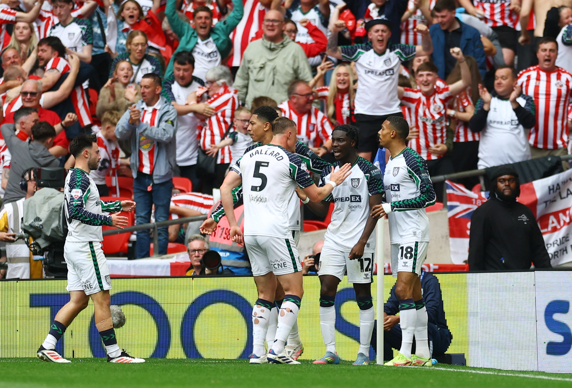 2025-05-24T154330Z_1200598414_UP1EL5O17OHEX_RTRMADP_3_SOCCER-ENGLAND-SHU-SUN-REPORT