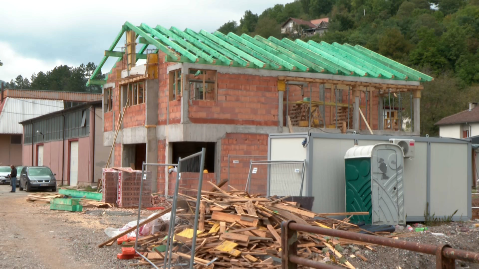 buturovic polje kuce