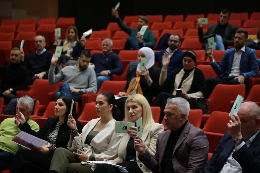 l_6c66a477c9e924c4e99bbb085be8e21e