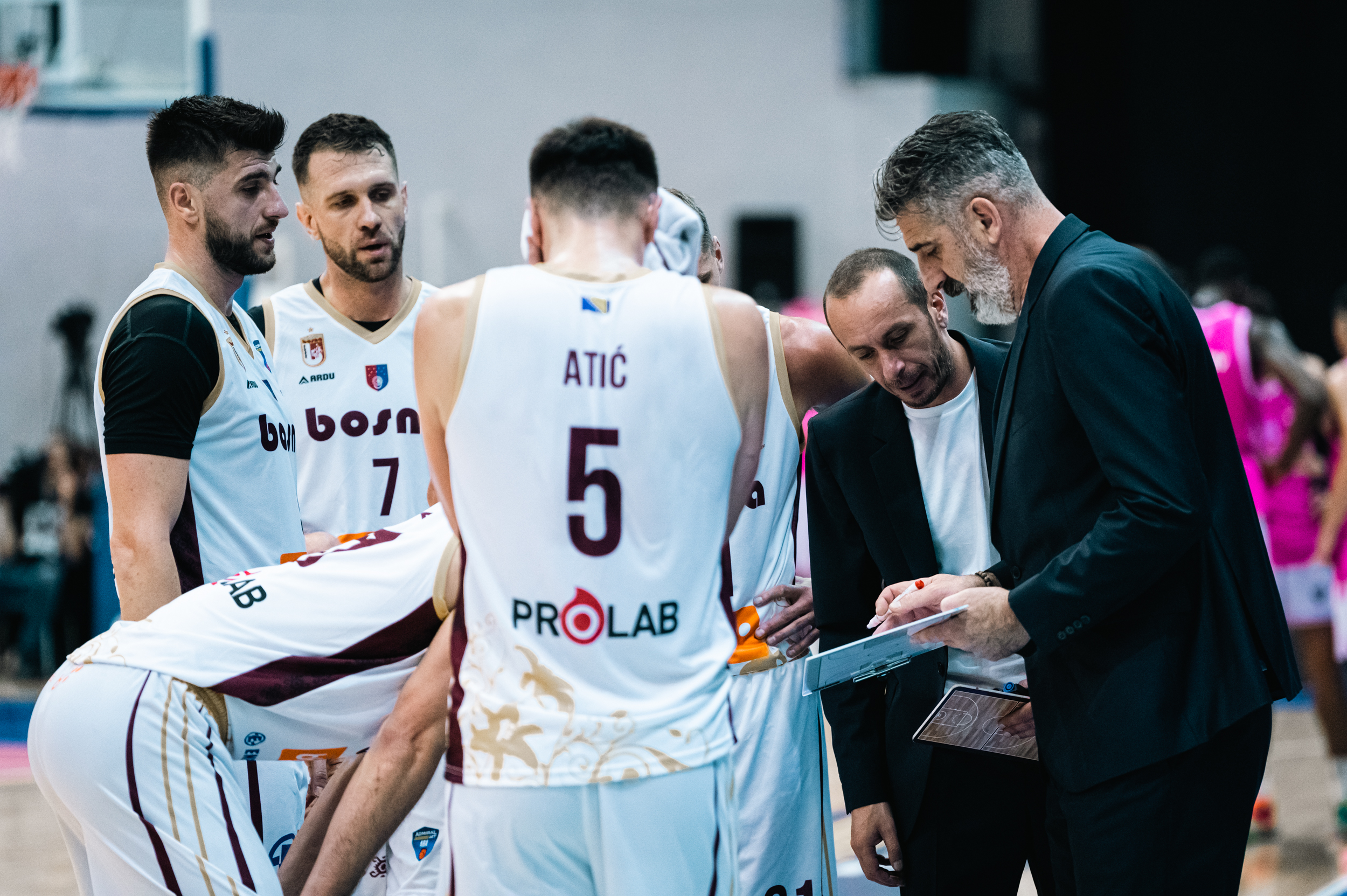 20251012105720_STJ08529