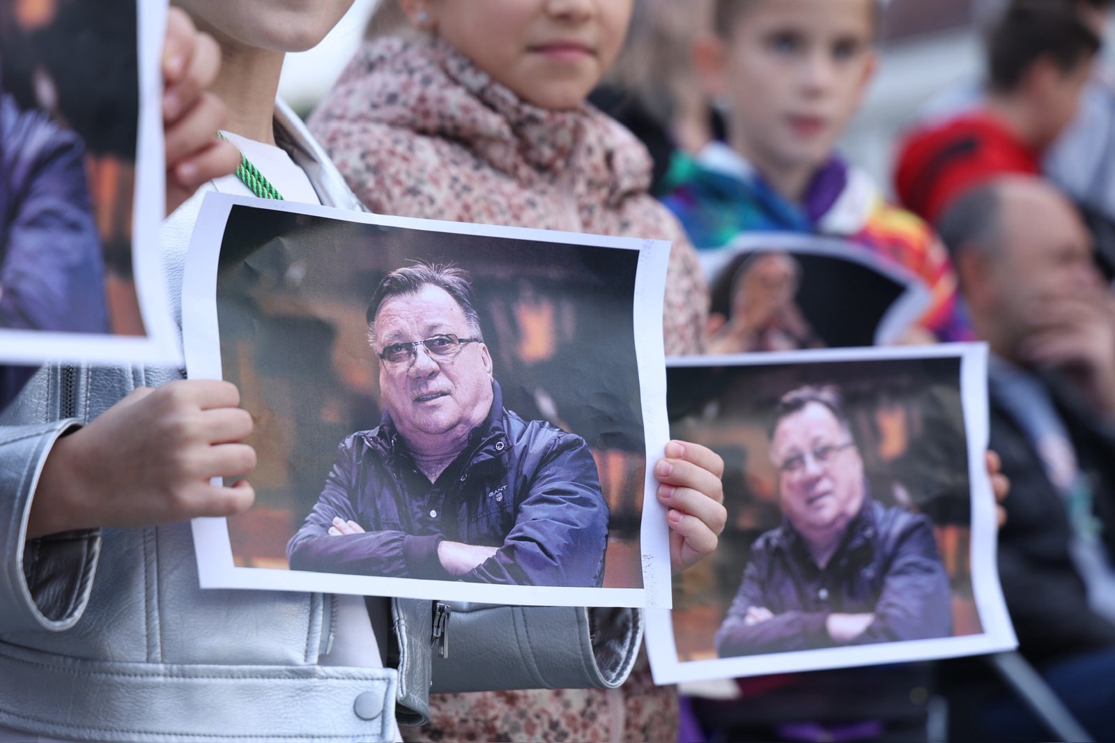 tuzla skup za halida.jpg