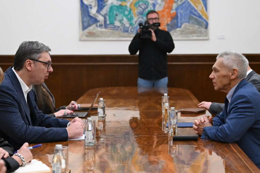 l_01b08d091d72ff88380ba872378018b0