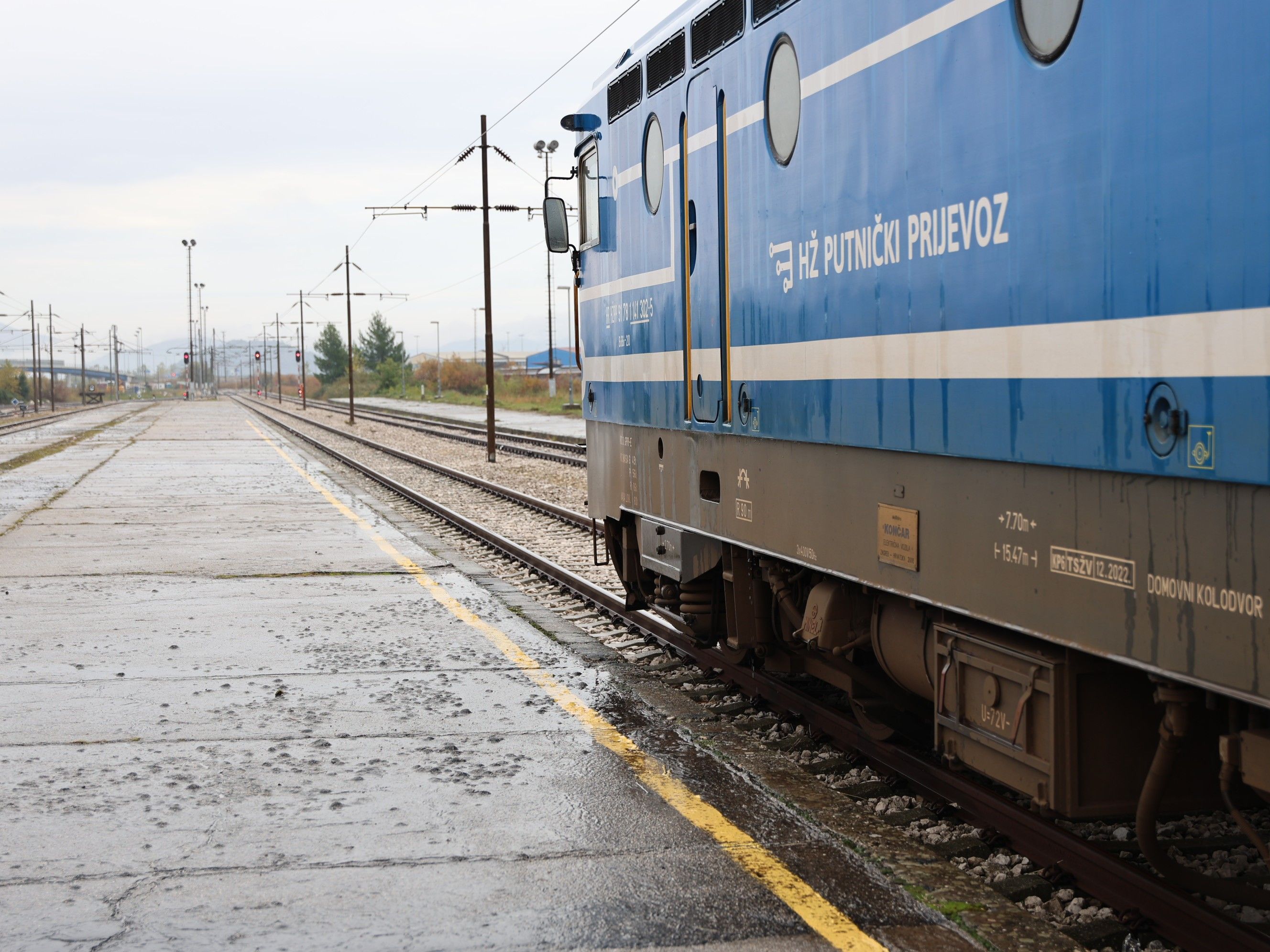 Prvi međunarodni vlak na novoj željezničkoj liniji Sarajevo-Ploče-Sarajevo krenuo je u nedjelju iz stanice Ploče