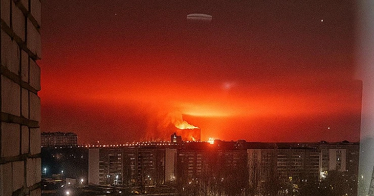 Ukrajinski napad na rusku rafineriju: Vlasti potvrdile oštećenja civilne infrastrukture