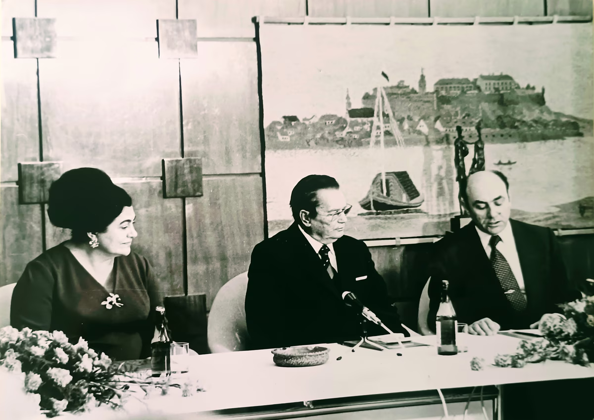 Angola posthumno odlikovala Josipa Broza Tita, orden primio Ivica Dačić