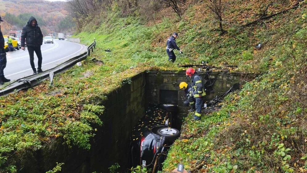 63205317-prometna-nesreca-kod-cacka