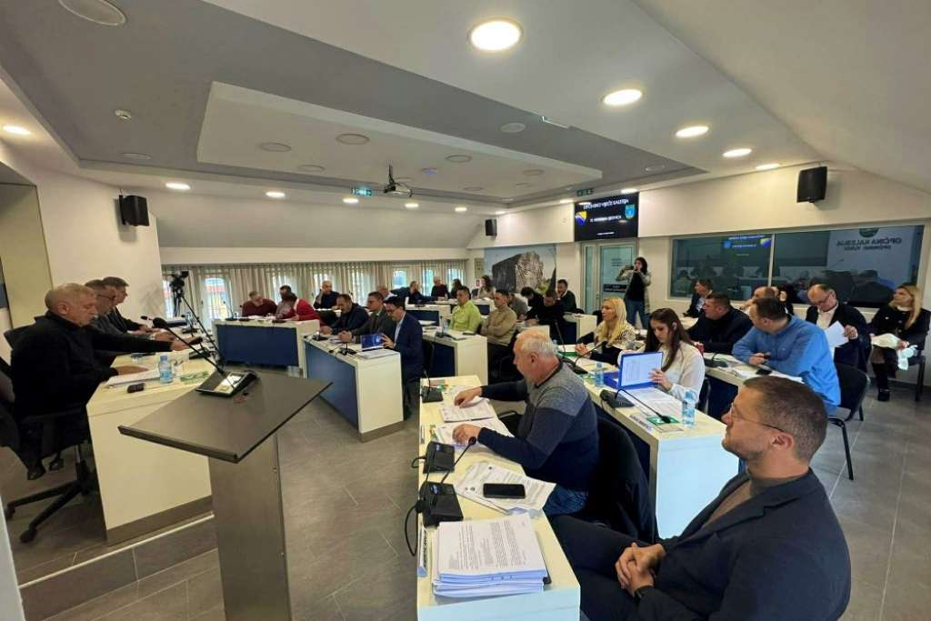 l_e22c8835540a580083250d39efb516c8