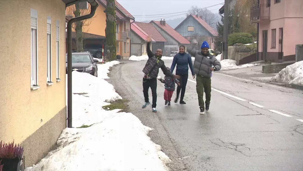 63210160-obitelj-iz-zanzibara-u-ravnoj-gori